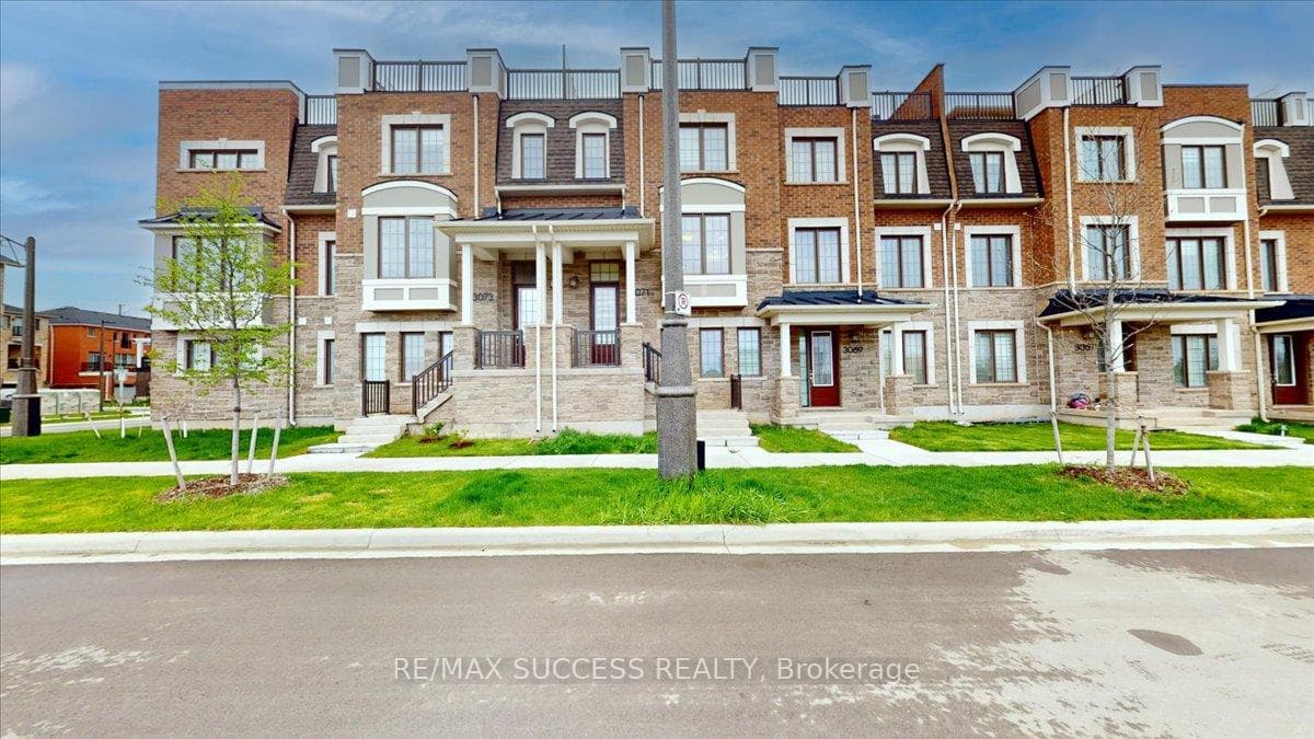 3071 Travertine Drive, Oakville