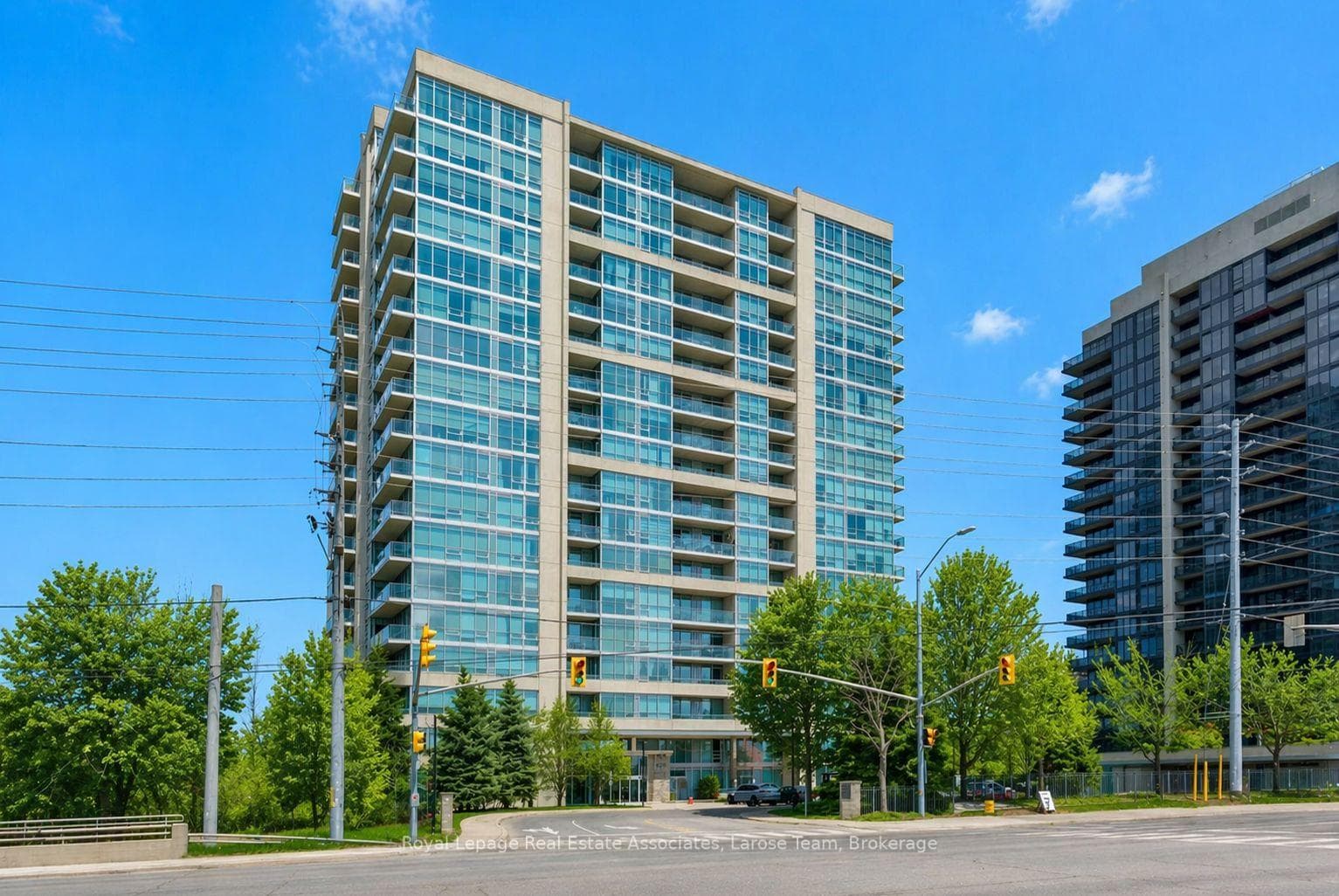 1055 Southdown Road Unit 707, Mississauga