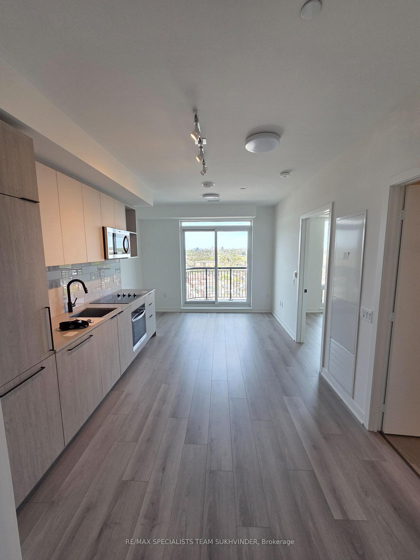 1185 Dupont Street Unit 2204, Bloor West Village / Swansea, ON M6H 0G5 - Photo 1