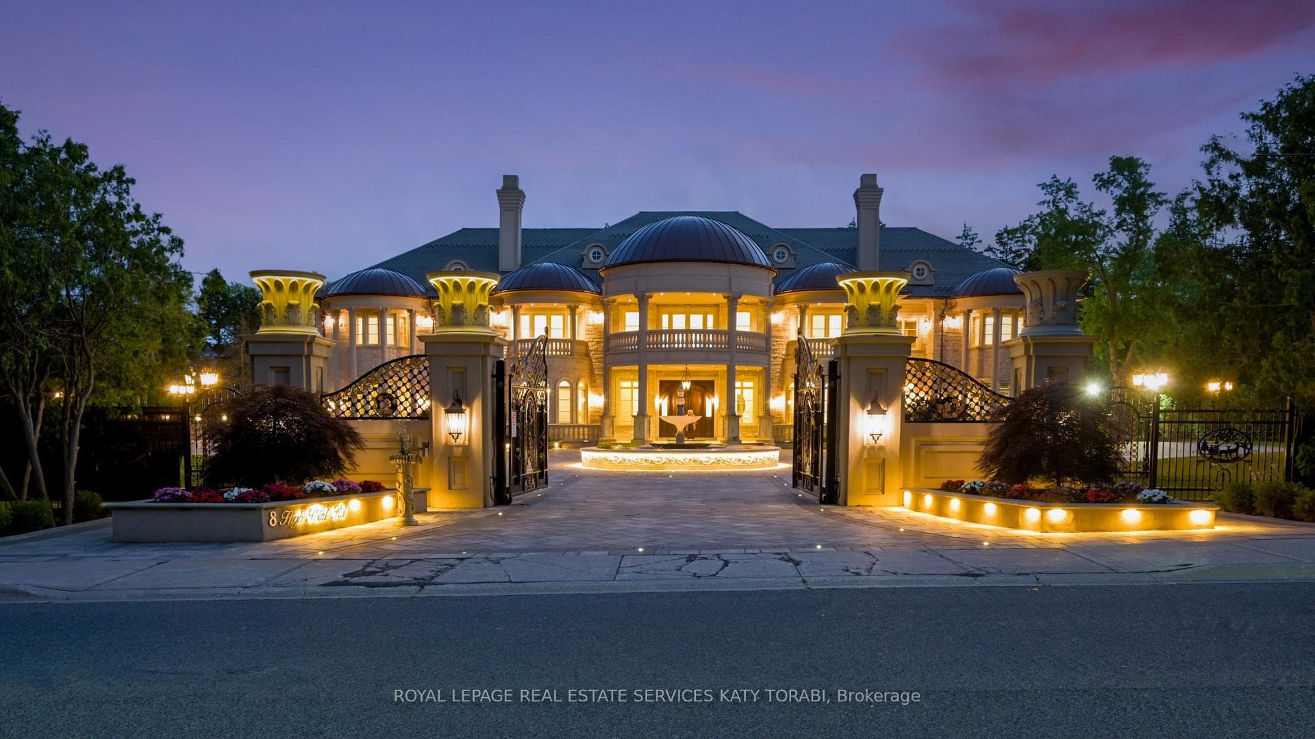 8 High Point Road, Bridle Path / York Mills / Hoggs Hollow, ON M3B 2A4 - Photo 1