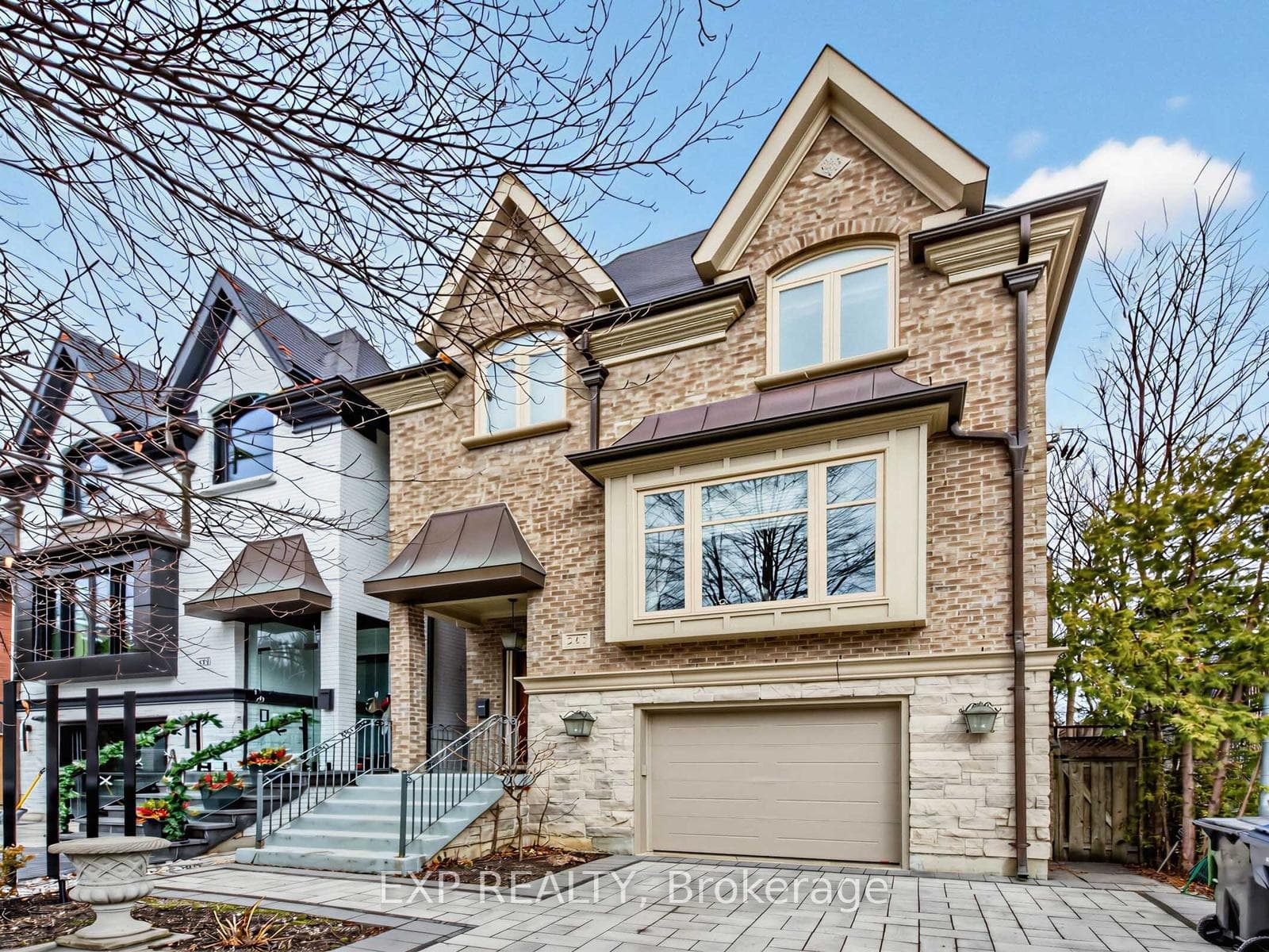 241 Poplar Plains Street, Annex / Yorkville / Summerhill, ON M4V 2N8 - Photo 1