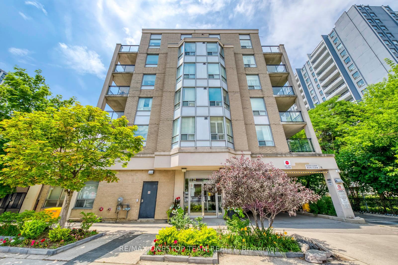 5940 Yonge Street Unit 303, Thornhill / Willowdale, ON M2M 4M6 - Photo 1