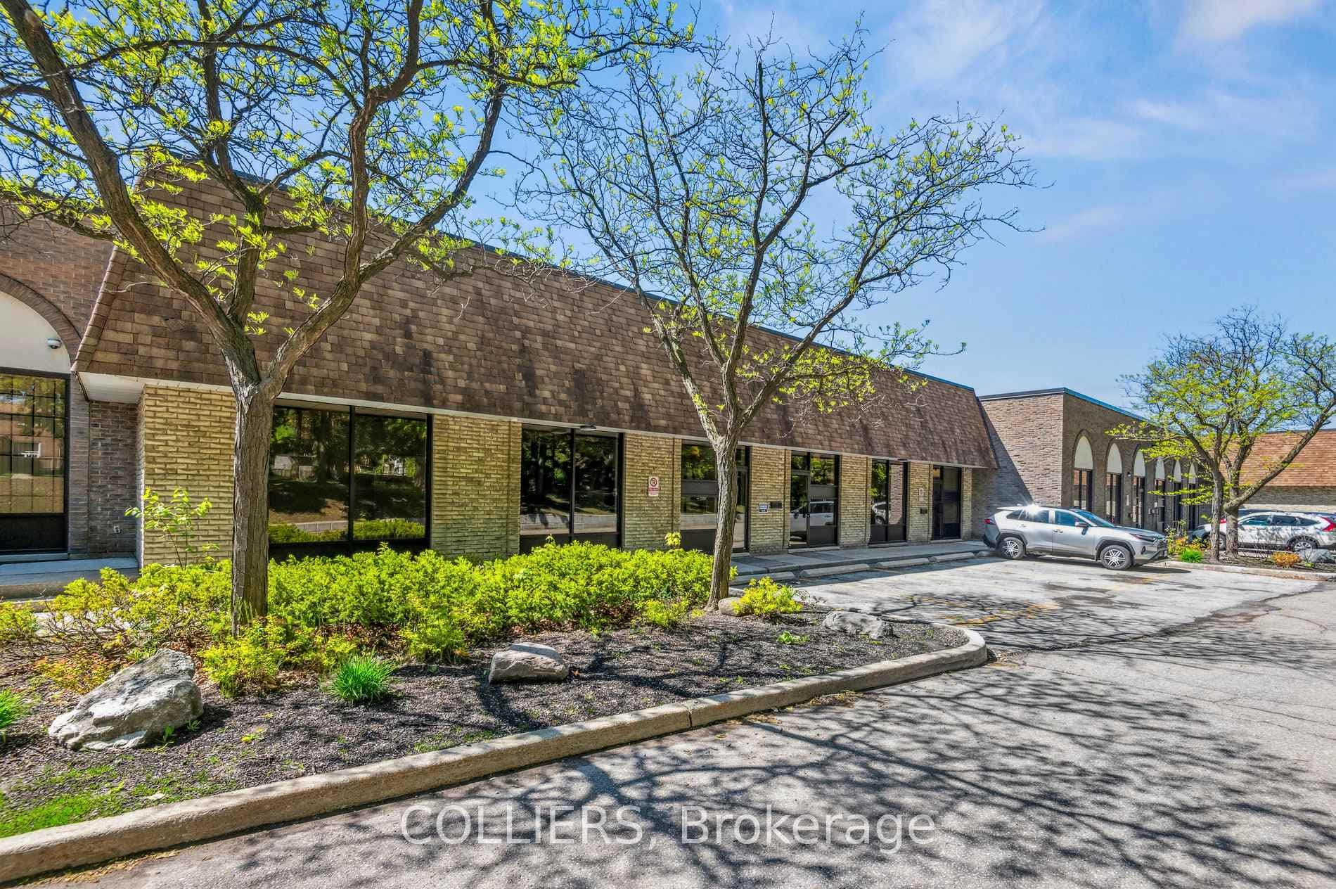 1361 Huntingwood Drive Unit 9, Agincourt / Milliken, ON M1S 3J1 - Photo 1