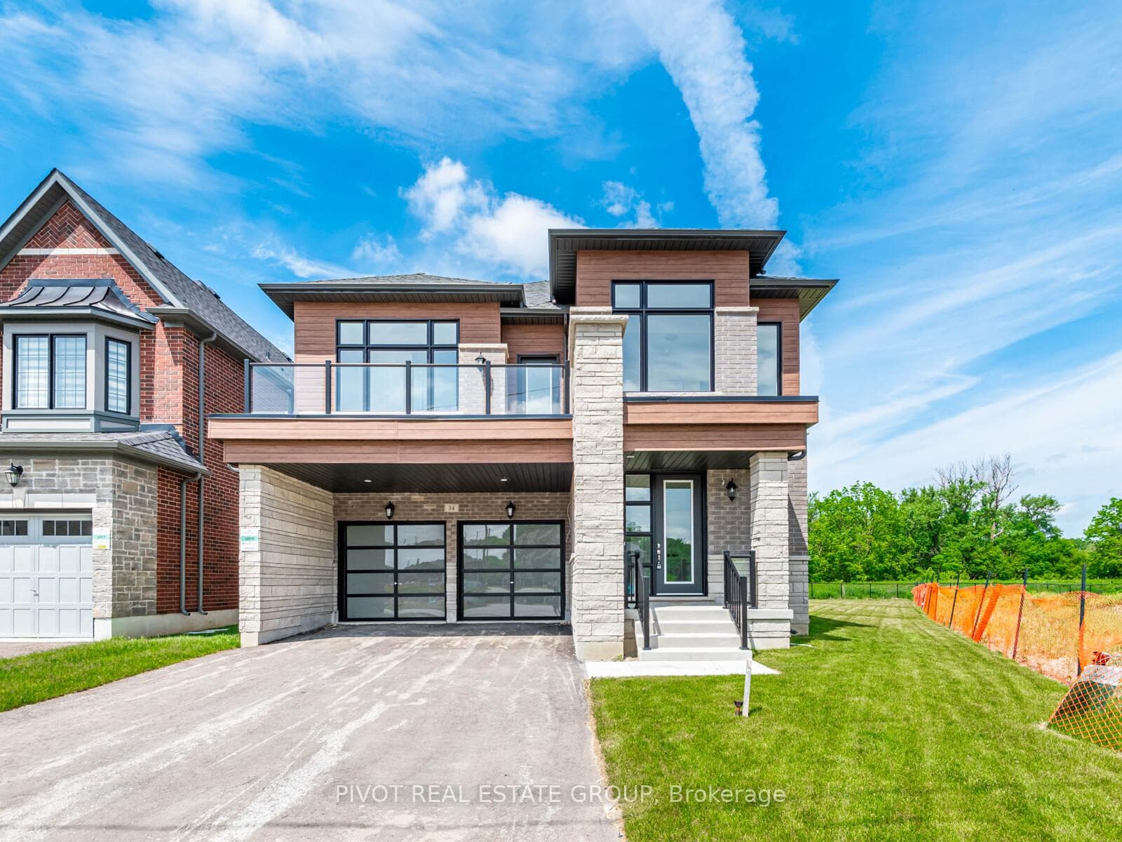 34 Montorio Drive, Richmond Hill, ON L4E 1N4 - Photo 1