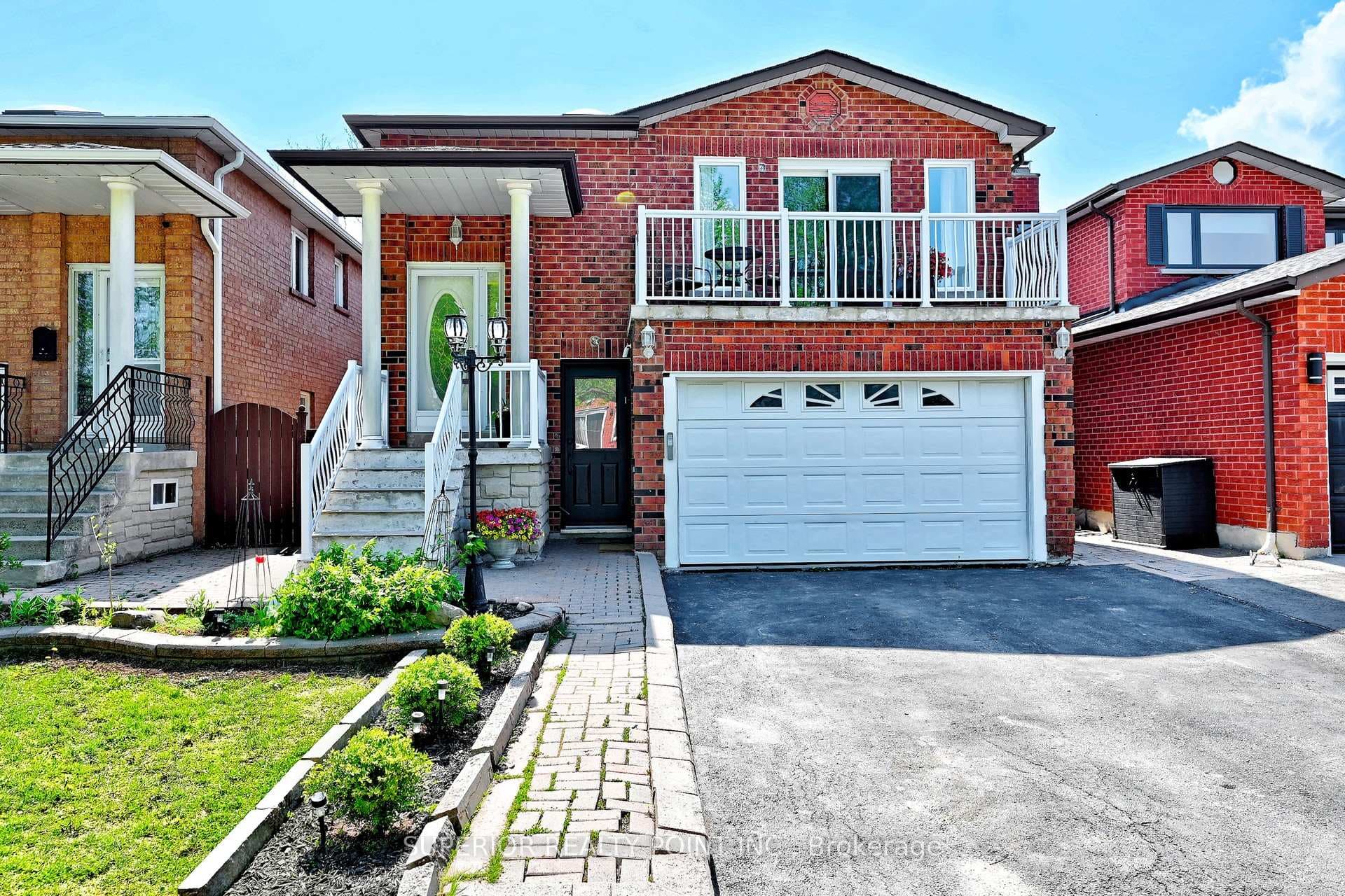 150 Mathewson Street, Vaughan