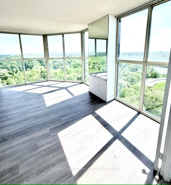 600 Rexdale Boulevard Unit Lph2, Etobicoke (West Mall / Rexdale), ON M9W 6T4 - Photo 1