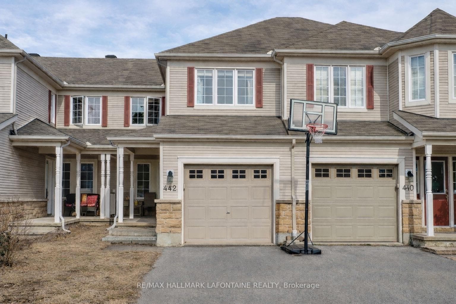 442 Wisteria Crescent, Hunt Club - Windsor Park Village and Area, ON K1V 0P1 - Photo 1