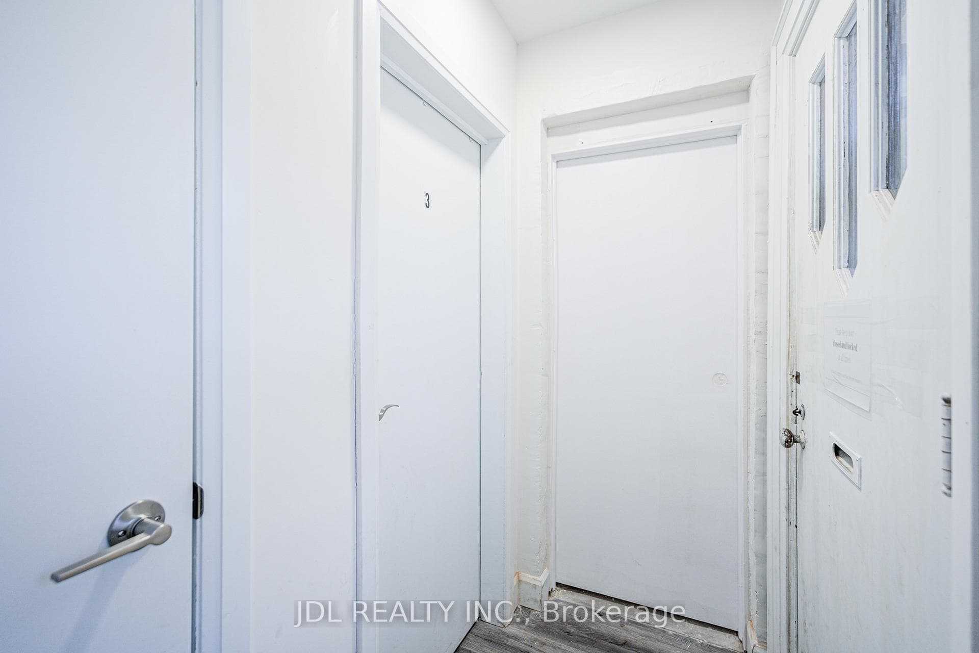 5 Sorauren Avenue Unit 3, High Park / Junction / Roncesvalles, ON M6R 2C6 - Photo 1