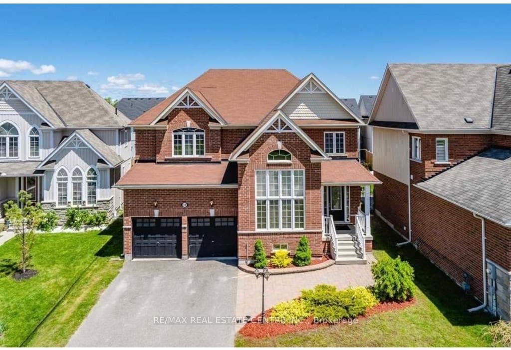 13 Lions Court, Essa, ON L0M 1B5 - Photo 1