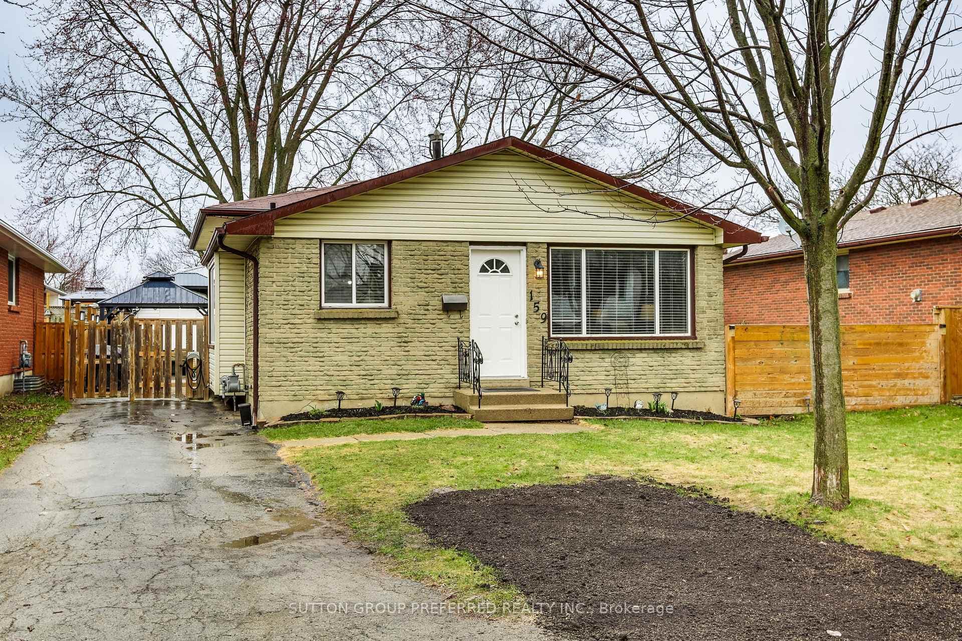 159 Harding Crescent, London South, ON N6E 1G2 - Photo 1