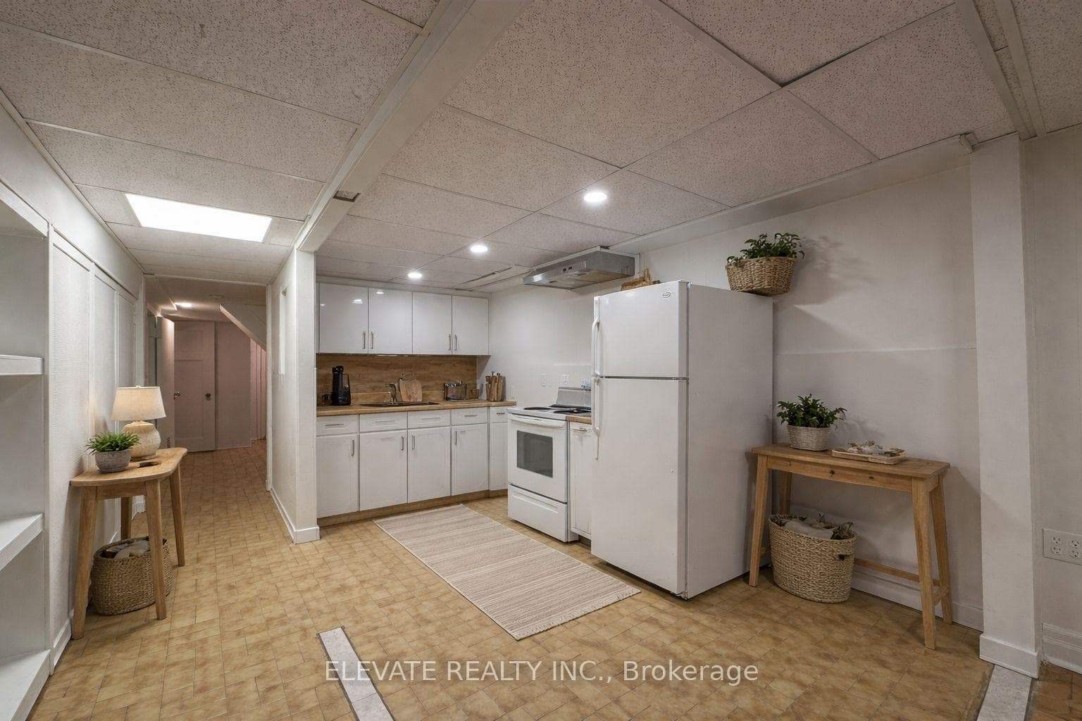 63 Garden Avenue Unit Bsmt, High Park / Junction / Roncesvalles, ON M6R 1H8 - Photo 1