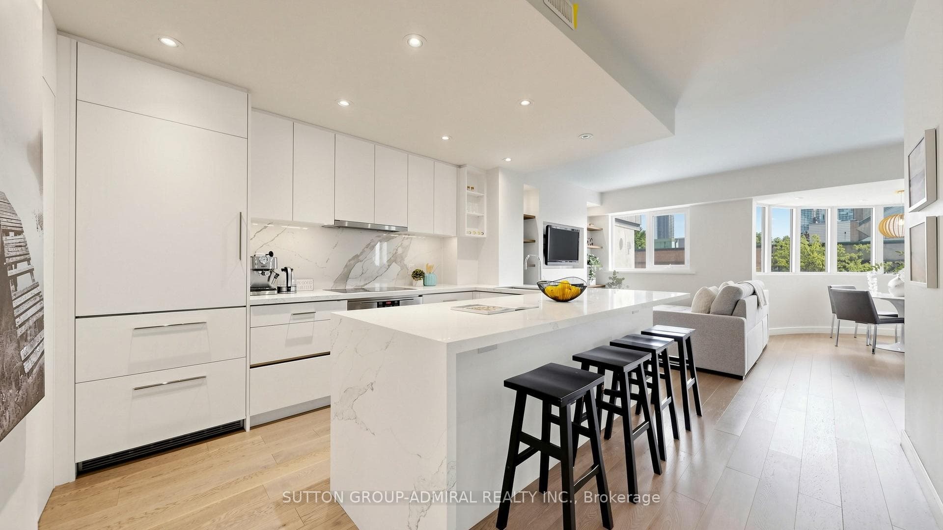 80 Adelaide Street Unit TH16, Regent Park / Cabbagetown / St. James Town, ON M5C 1K9 - Photo 1
