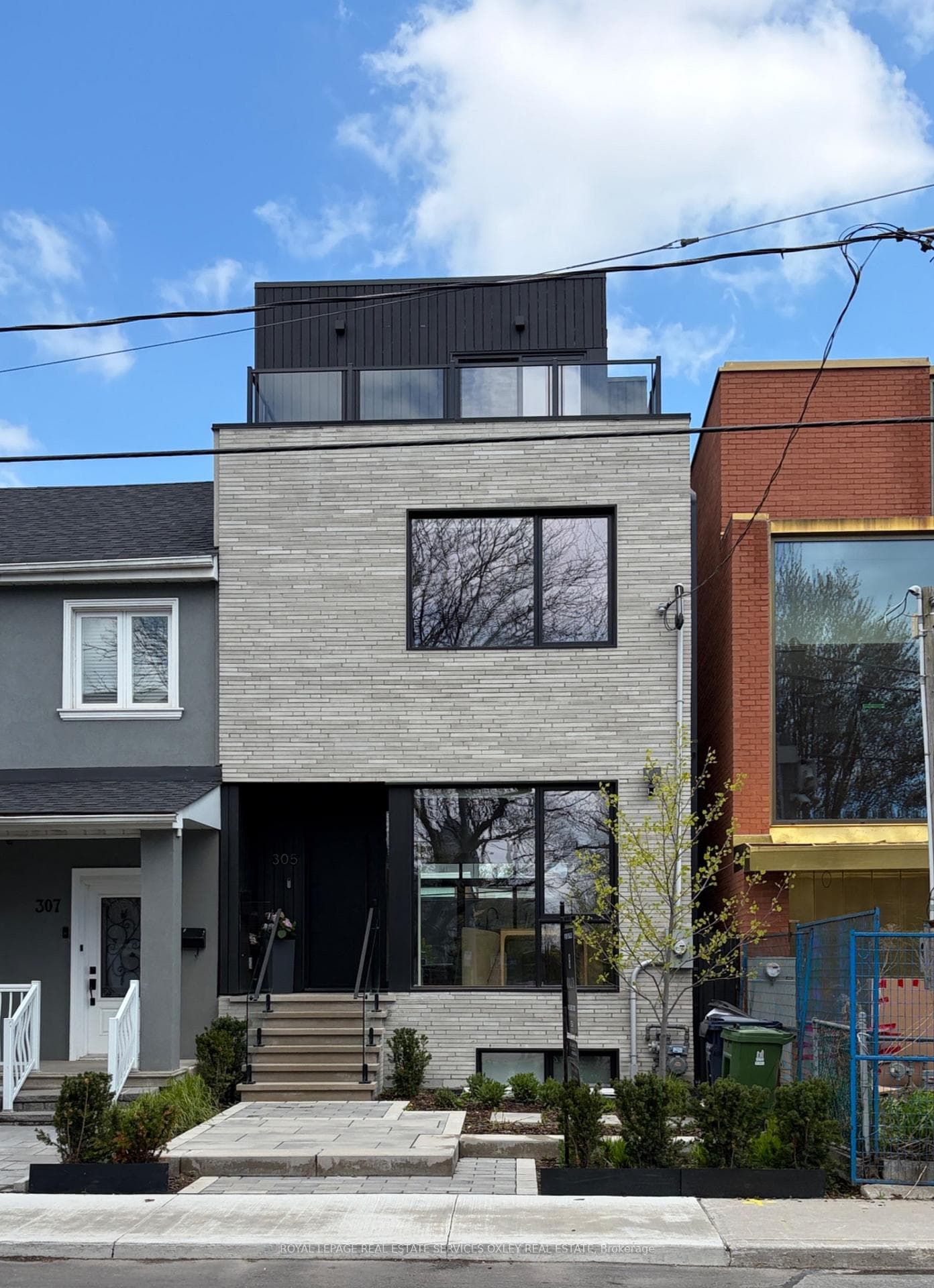 305 Manning Avenue, Downtown Toronto / Waterfront, ON M6J 2K8 - Photo 1
