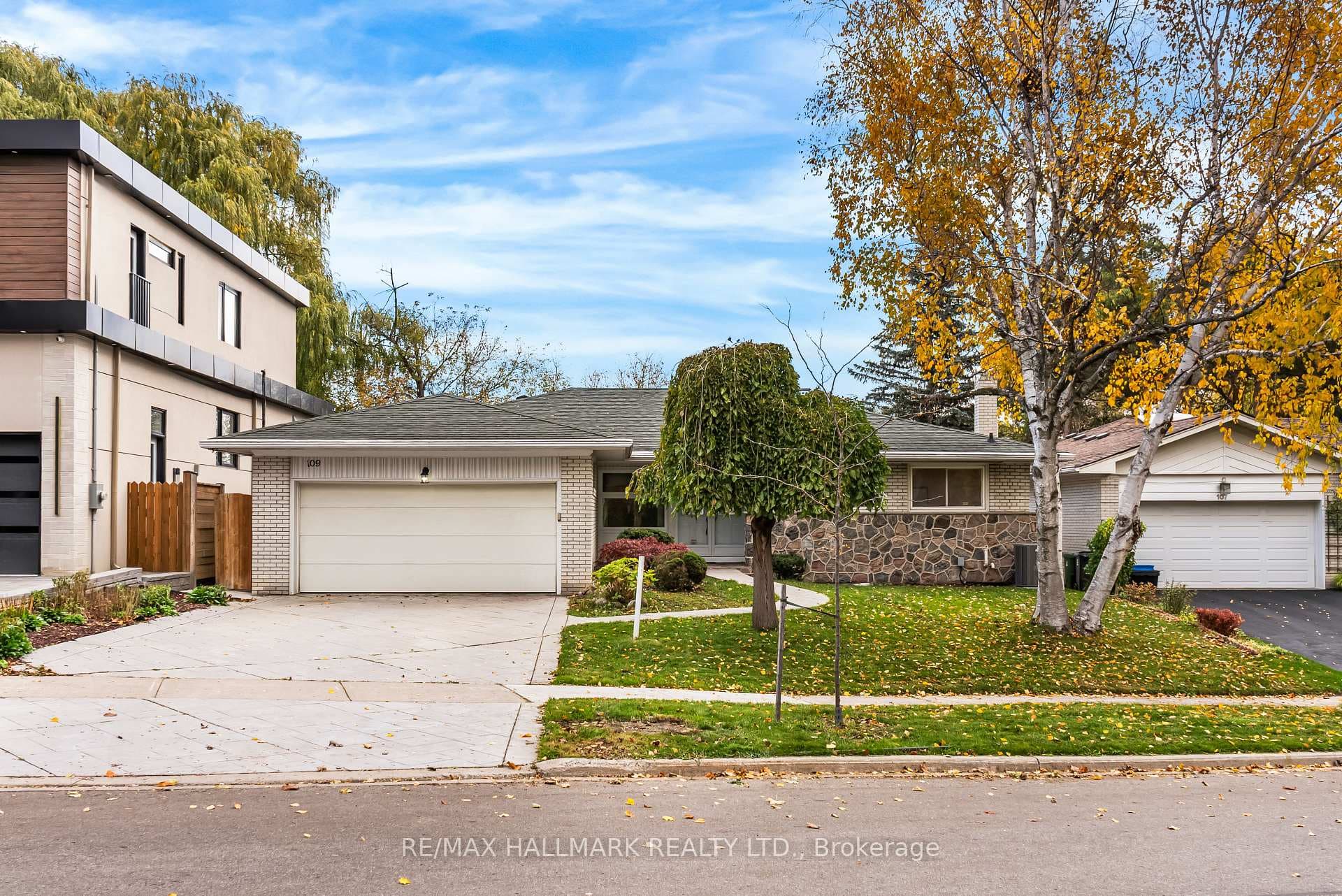 109 Banstock Drive, Hillcrest Village / Bayview Village, ON M2K 2H7 - Photo 1