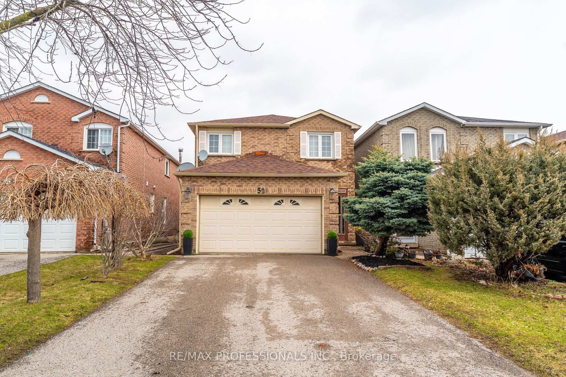 52 Lavron Court, Markham, ON L3S 2P1 - Photo 1