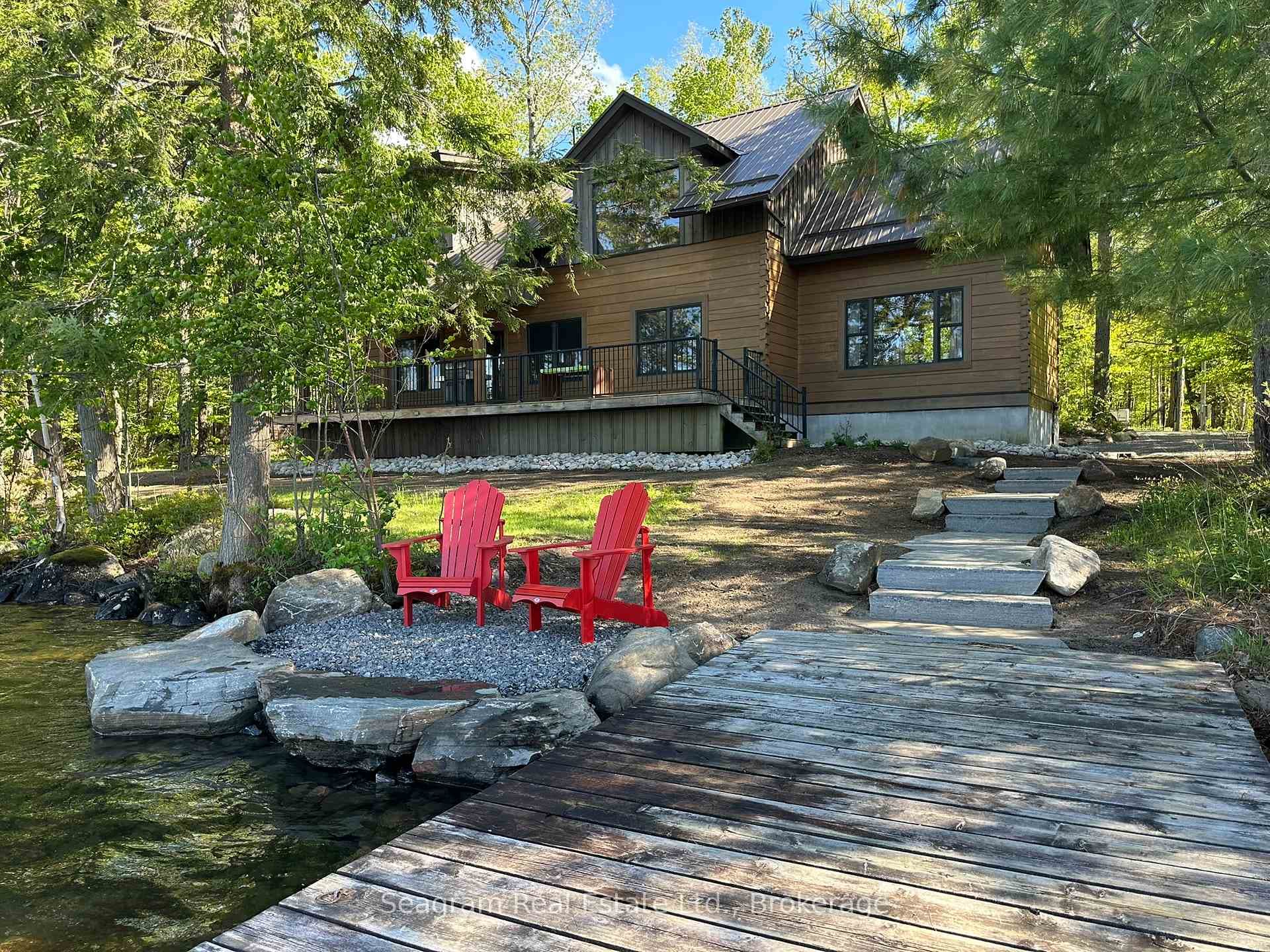1800 Peninsula Road Unit 5, Muskoka Lakes, ON P0B 1J0 - Photo 1