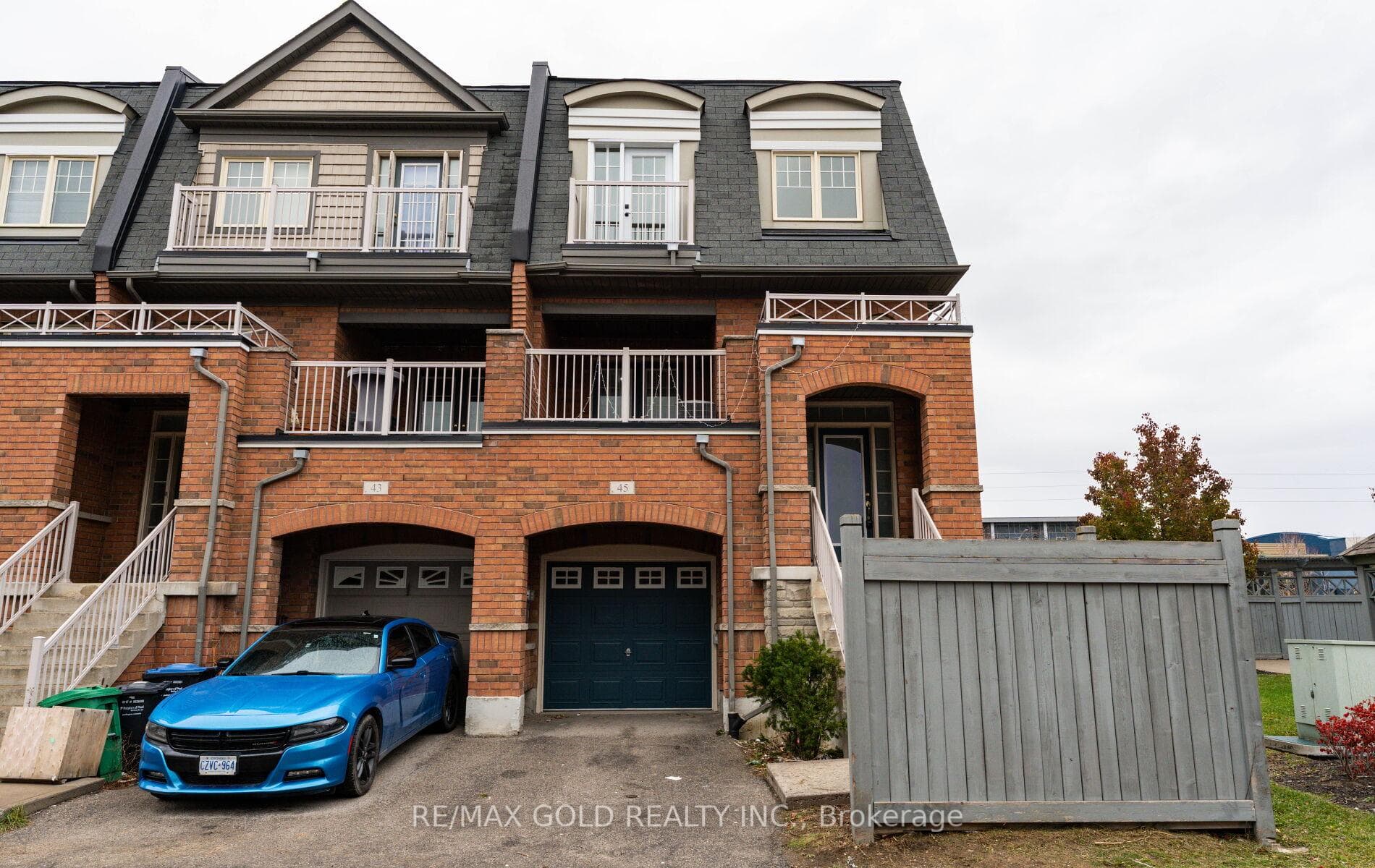45 Seachart Place, Brampton, ON L6P 3E1 - Photo 1