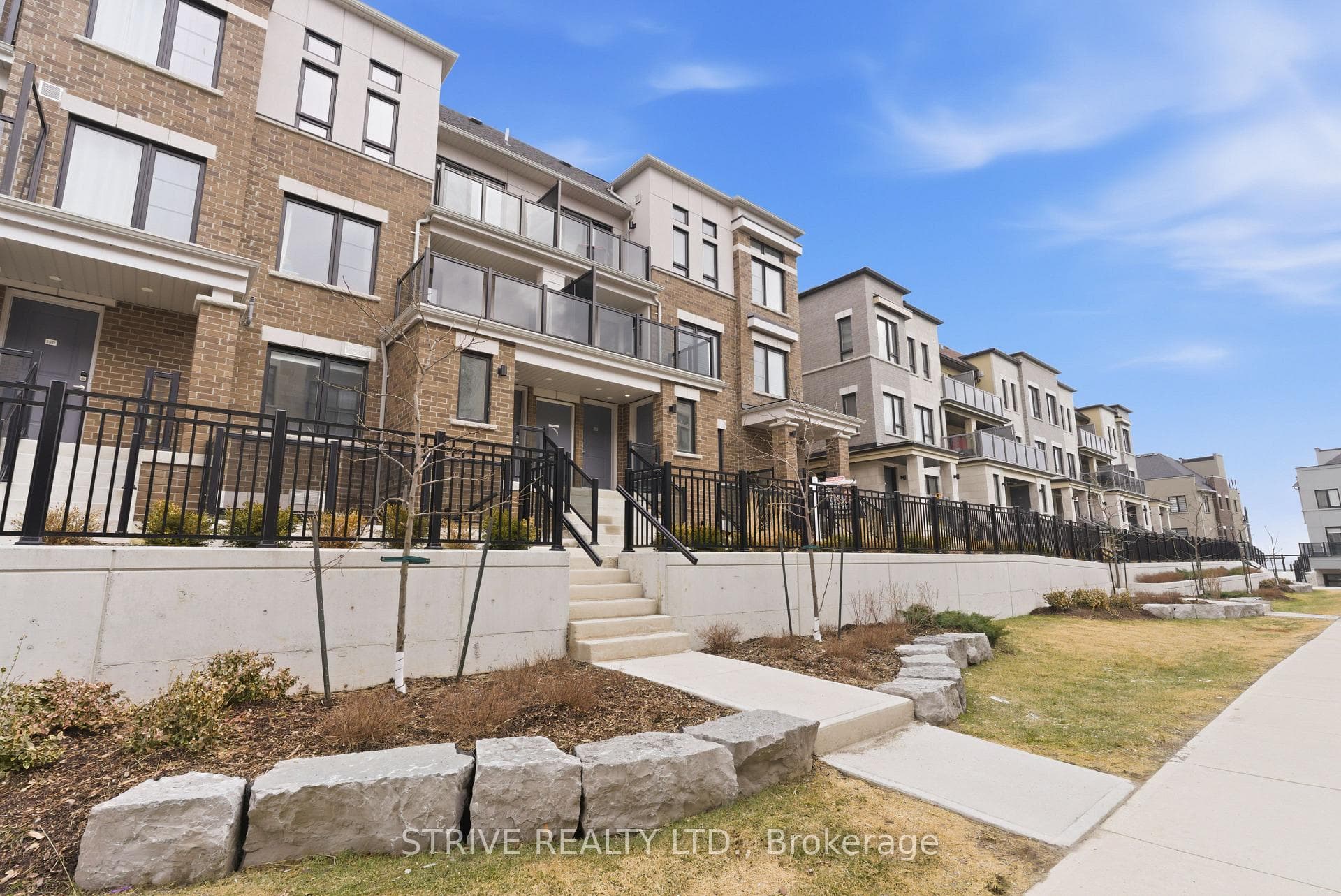 12 A Lookout Drive Unit 12A, Clarington, ON L1C 7G1 - Photo 1