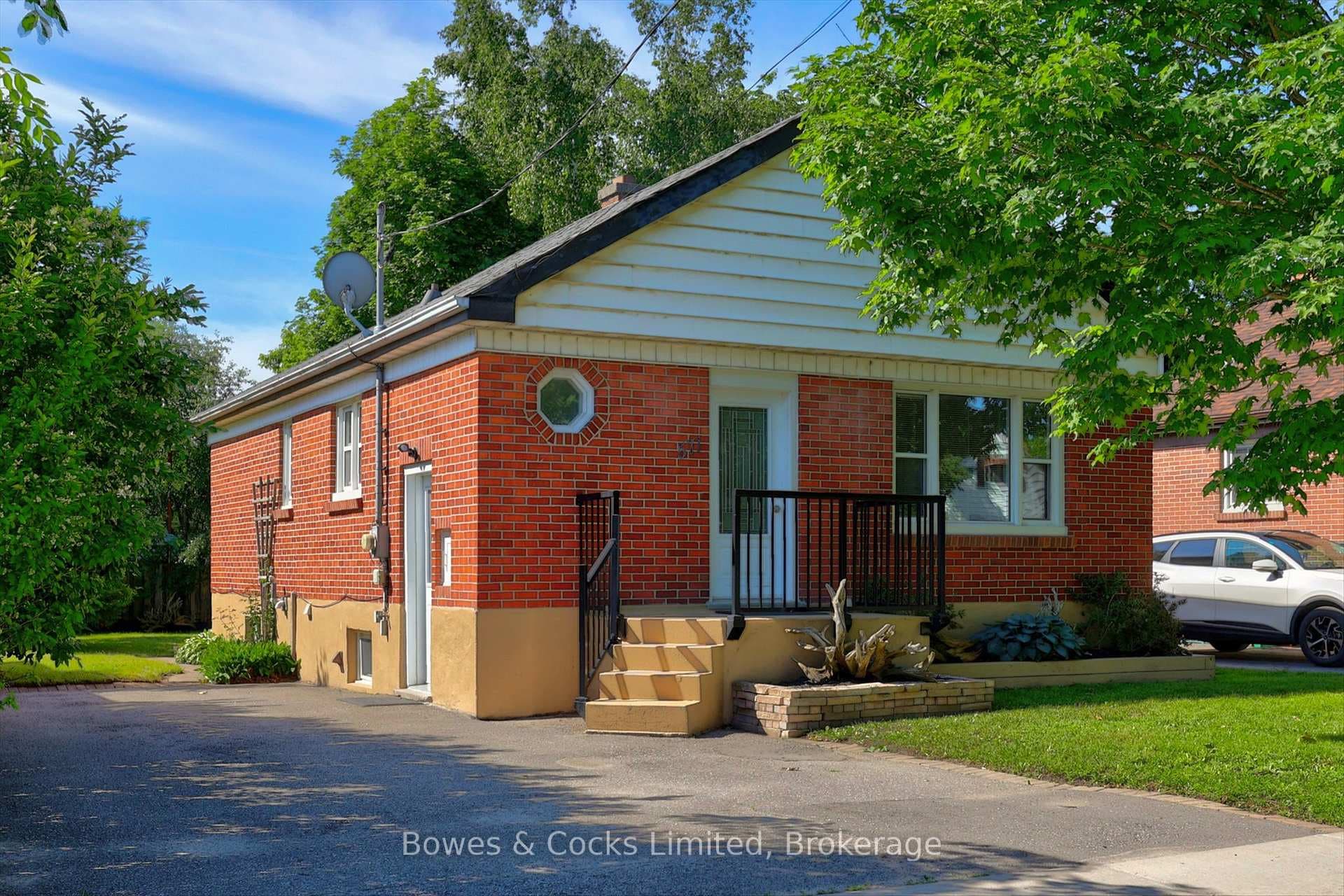 571 O'Connell Road, Peterborough, ON K9J 4E2 - Photo 1