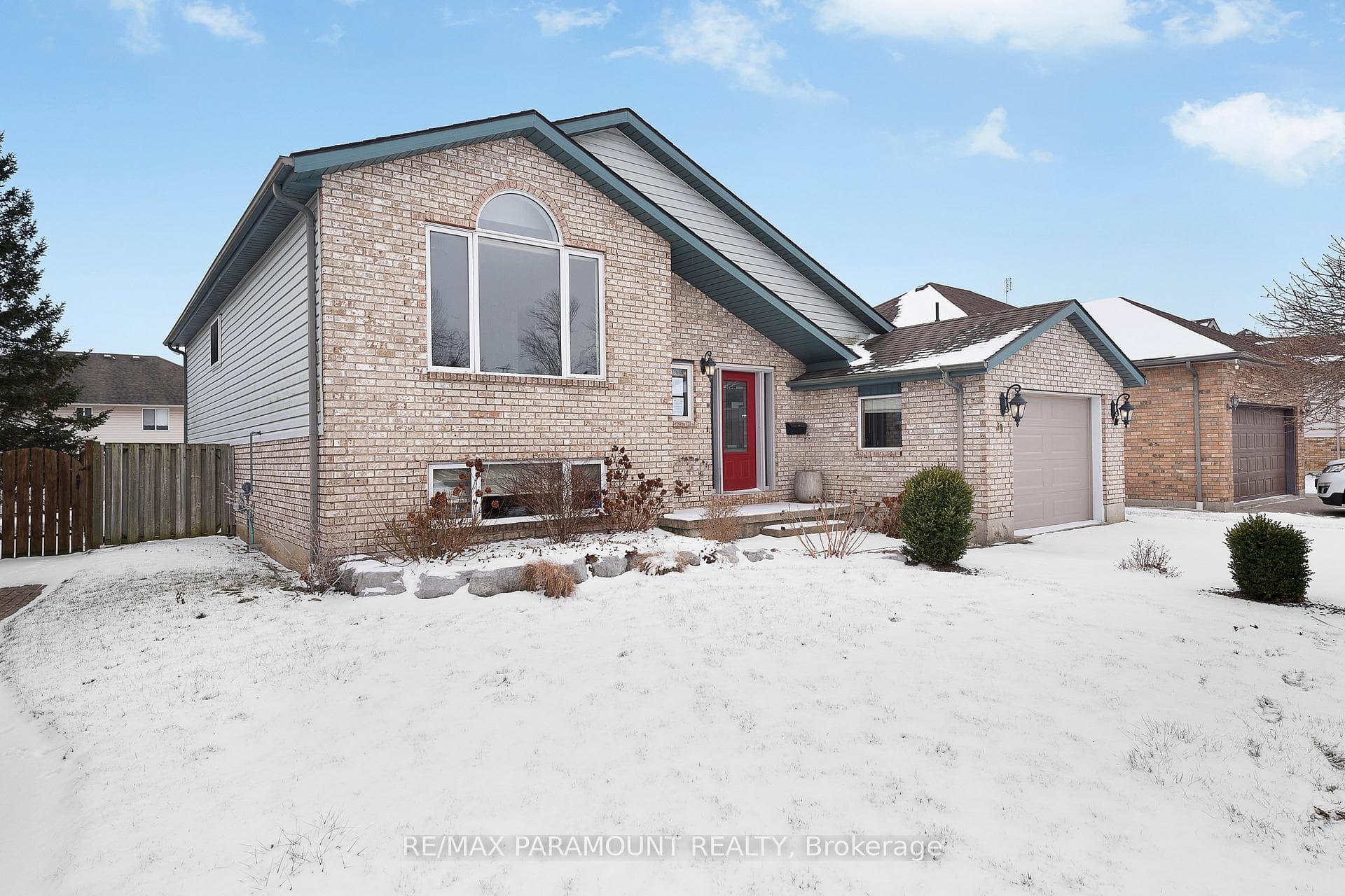 39 Rose Avenue, Chatham-Kent