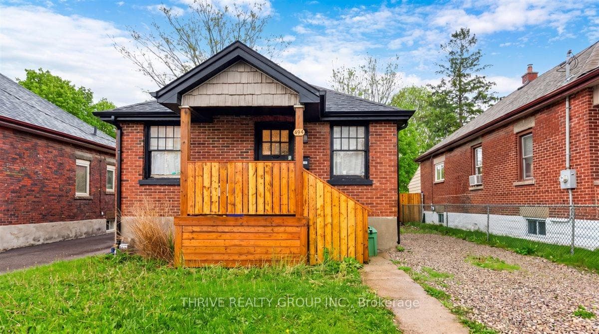 494 Highbury Avenue, London East
