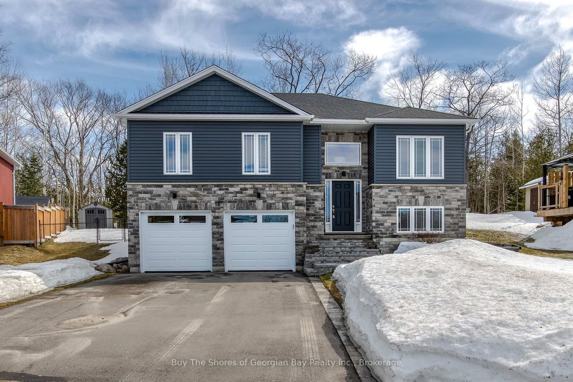 11 Ralph Dalton Boulevard, Tay, ON L0K 2A0 - Photo 1