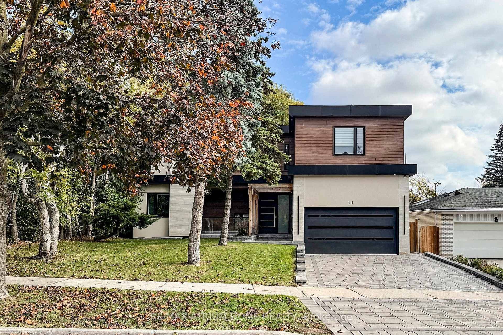111 Banstock Drive, Hillcrest Village / Bayview Village, ON M2K 2H7 - Photo 1