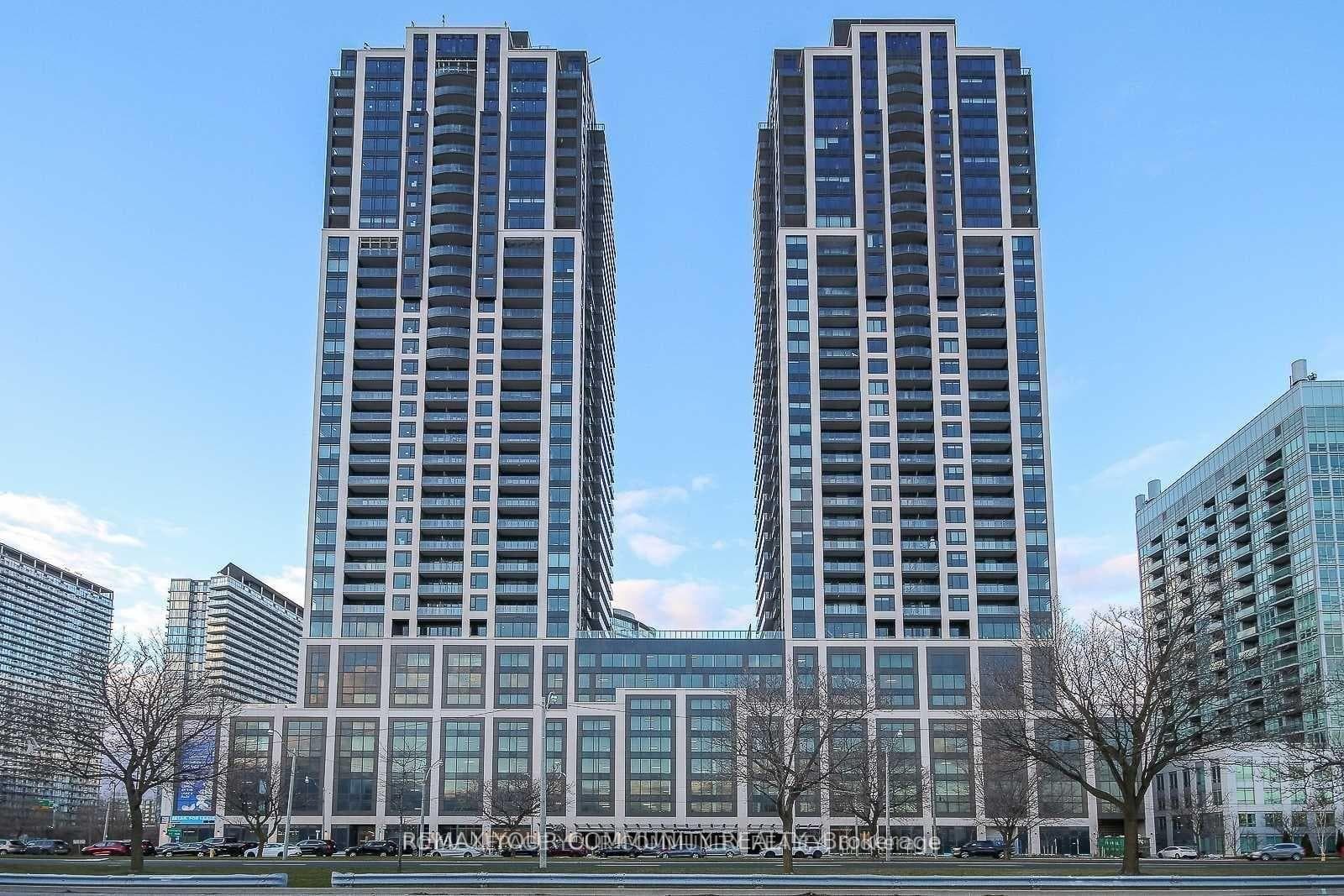 1926 Lake shore Boulevard Unit 3705E, High Park / Junction / Roncesvalles, ON M6S 1A1 - Photo 1