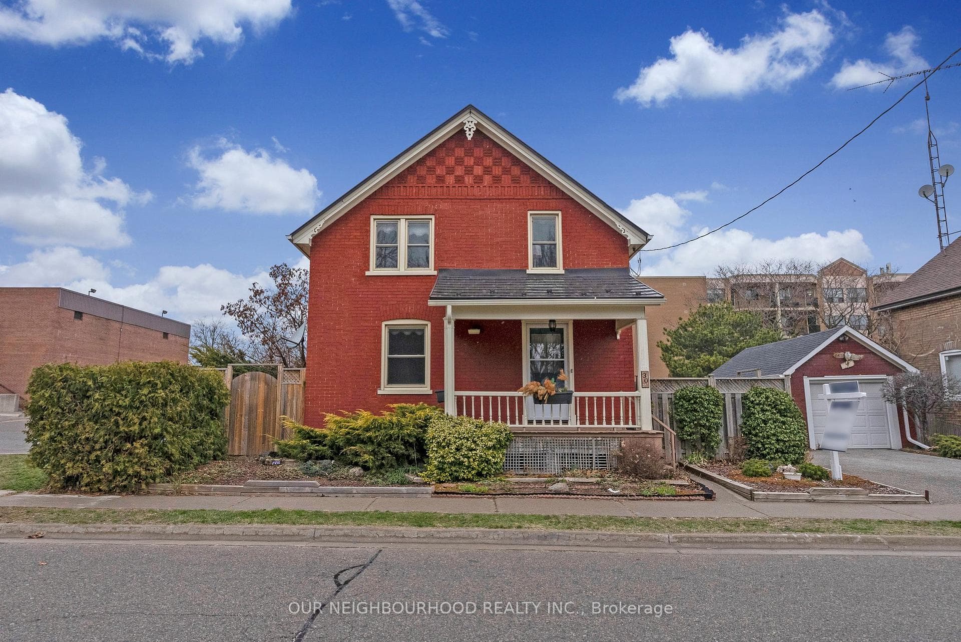 30 Elena Avenue, Oshawa, ON L1H 2Z8 - Photo 1