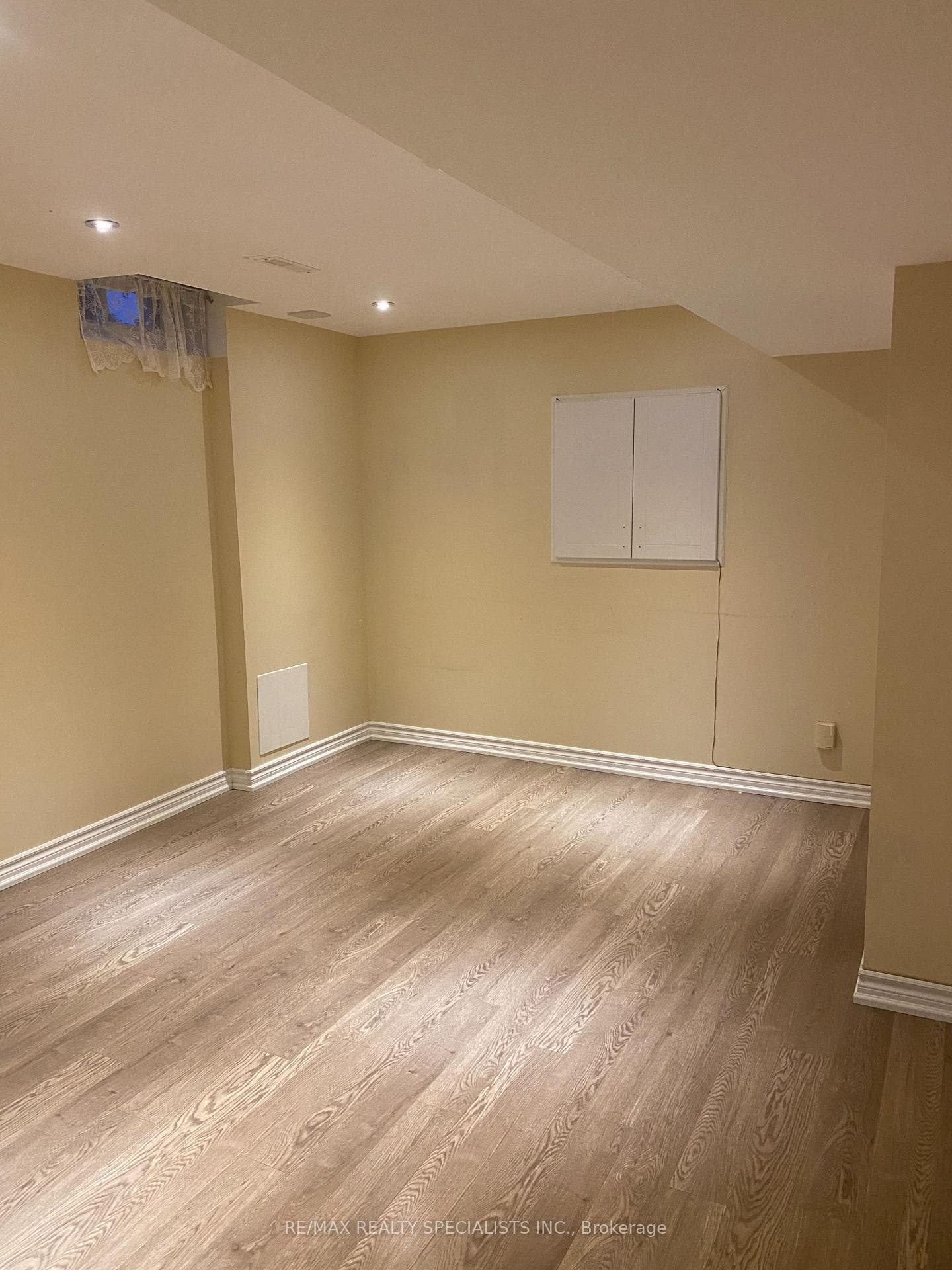 3830 Larisa Grove Unit Bsmt, Mississauga, ON L5M 7X9 - Photo 1