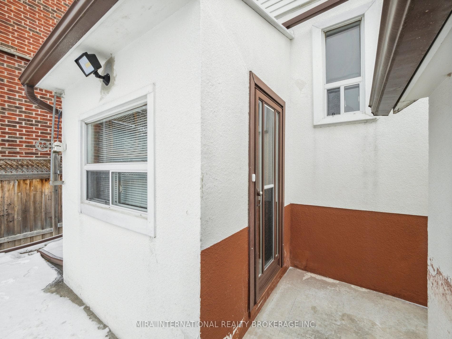 1132 Glengrove Avenue Unit Basement, York / Weston, ON M6B 2K4 - Photo 1