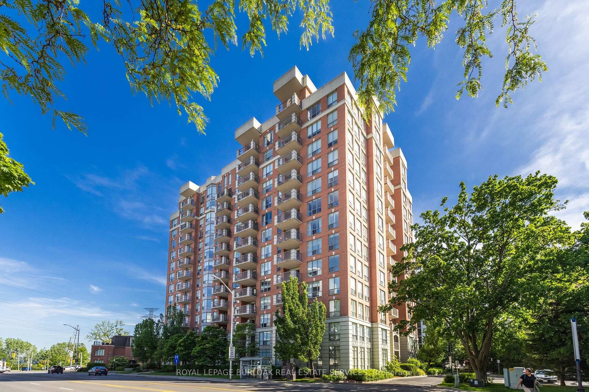 442 Maple Avenue Unit 708, Burlington, ON L7S 2L7 - Photo 1