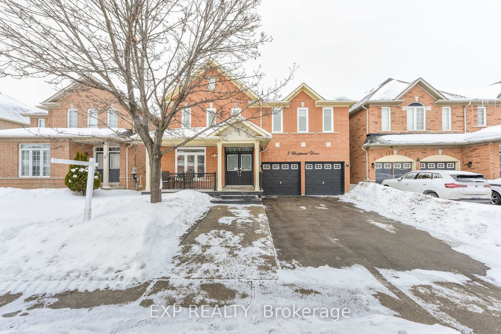 7 Chapparal Drive, Brampton, ON L6R 3C5 - Photo 1