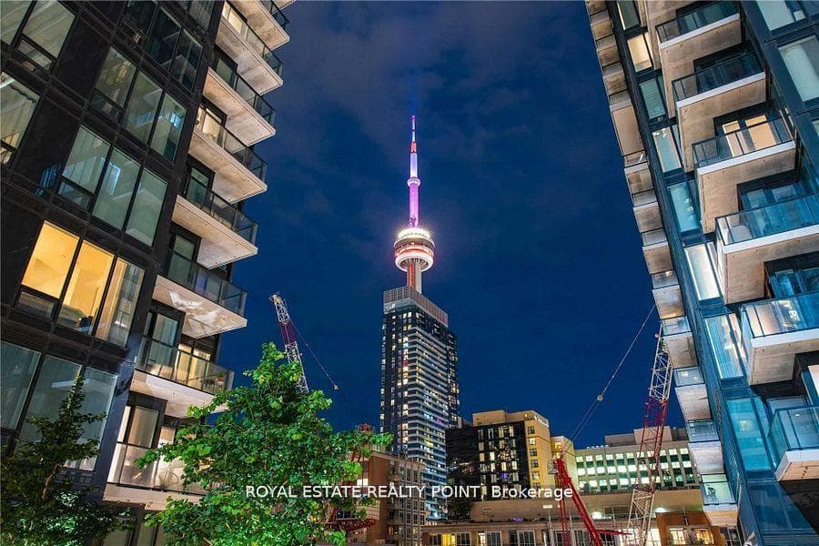 125 Blue Jays Way Unit 1209, Downtown Toronto / Waterfront, ON M5V 0N5 - Photo 1