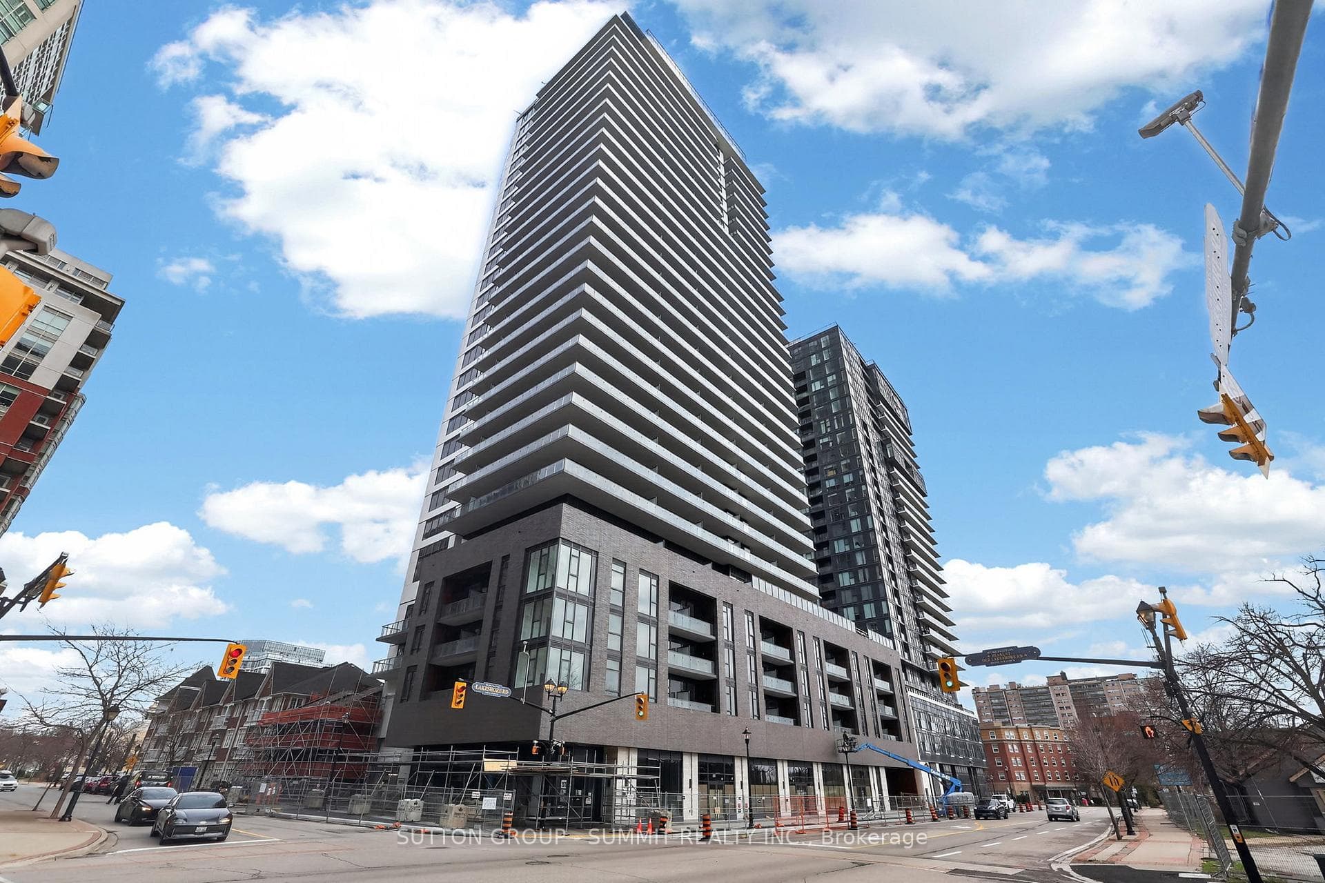 2075 Lakeshore Road Unit 2401, Burlington, ON L7R 0H3 - Photo 1