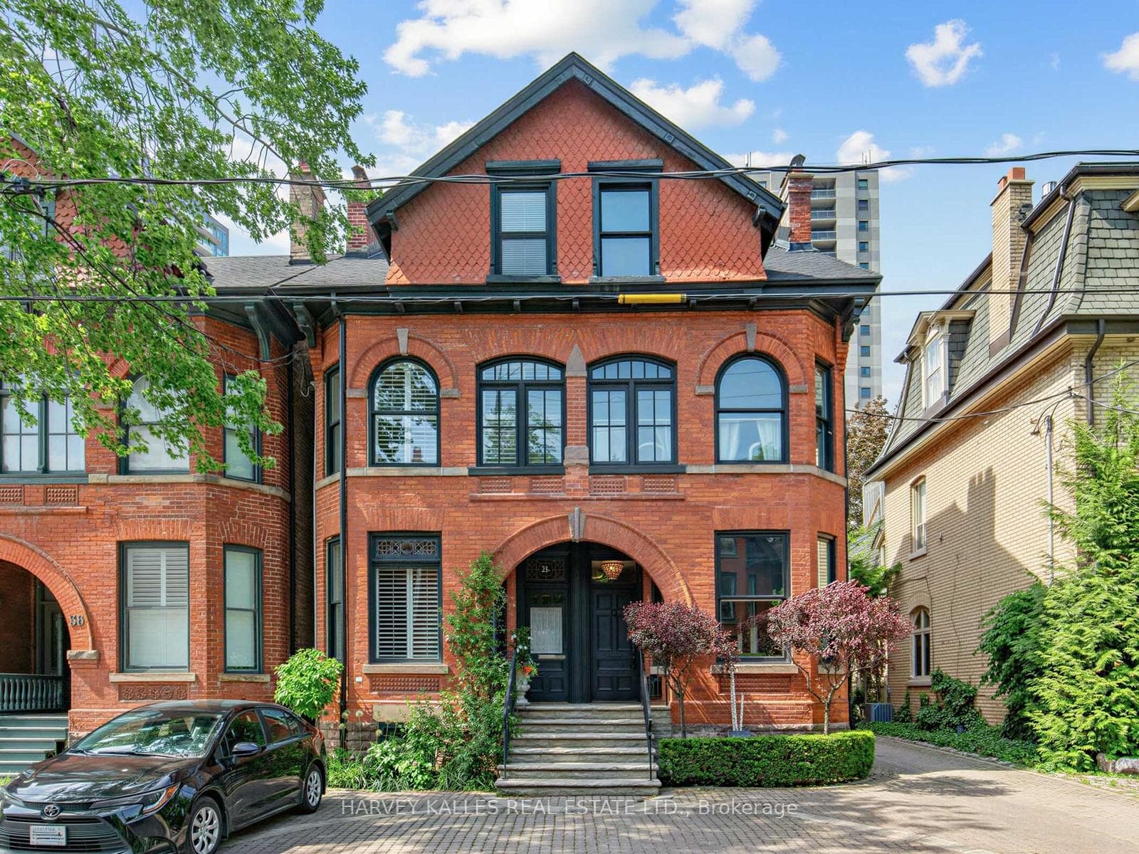 32 Bernard Avenue, Annex / Yorkville / Summerhill, ON M5R 1R2 - Photo 1
