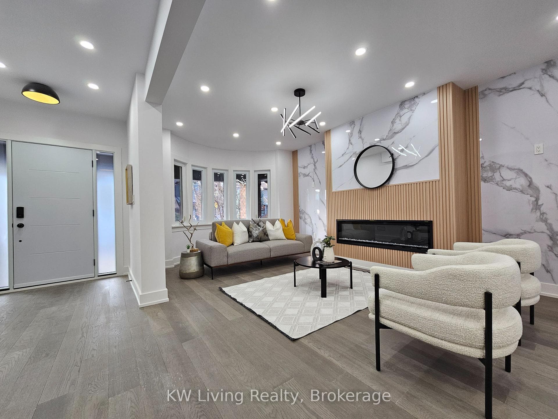 479 Windermere Avenue, Bloor West Village / Swansea, ON M6S 3L5 - Photo 1