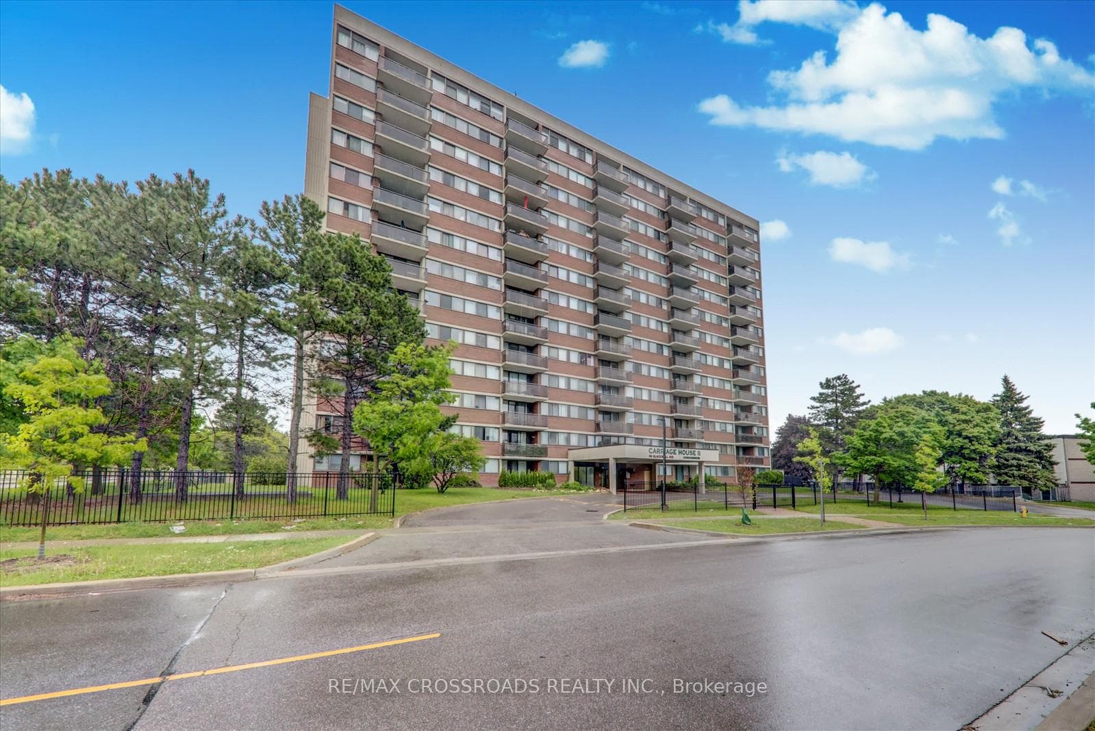 99 Blackwell Avenue Unit 807, Scarborough (Morningside / West Hill), ON M1B 3R5 - Photo 1