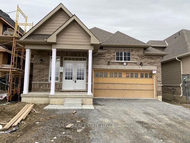 158 Hawkins Street, Georgina, ON L0E 1R0 - Photo 1