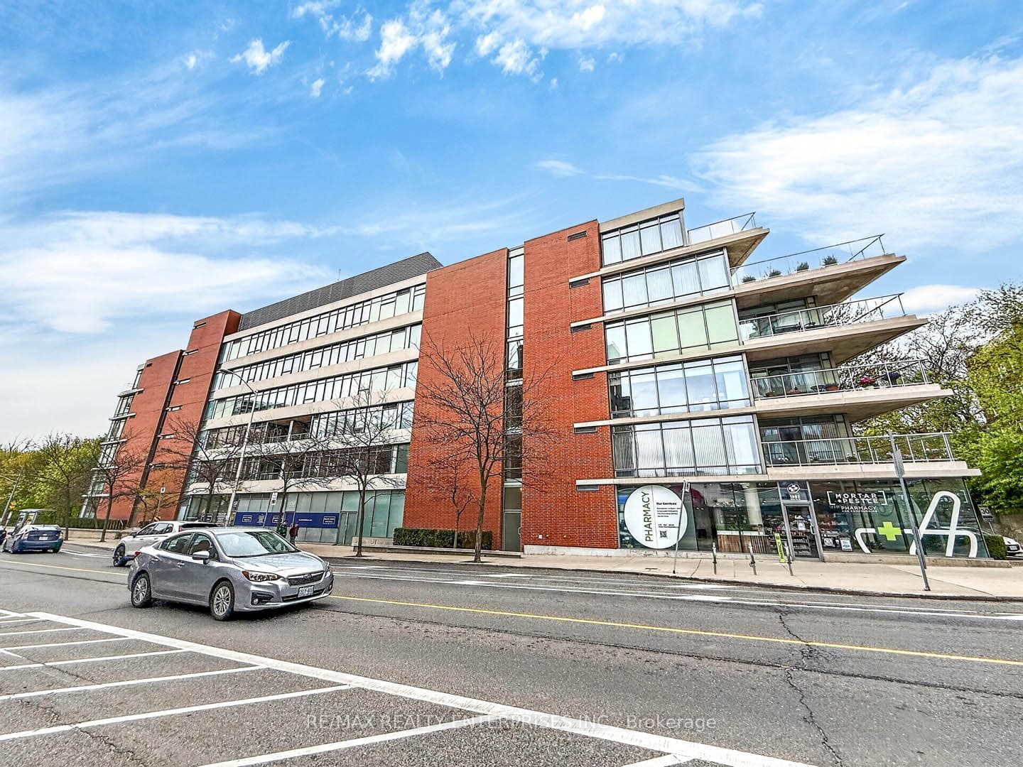 383 Ellis Park Road Unit 802, Toronto W01