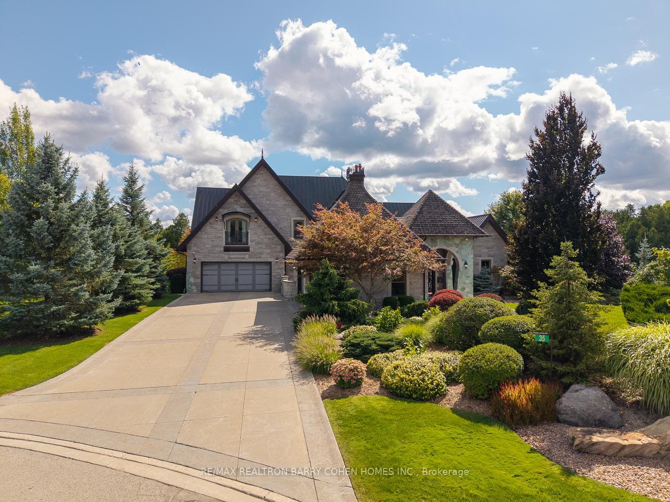 35 Daymond Drive, Puslinch, ON N0B 2J0 - Photo 1