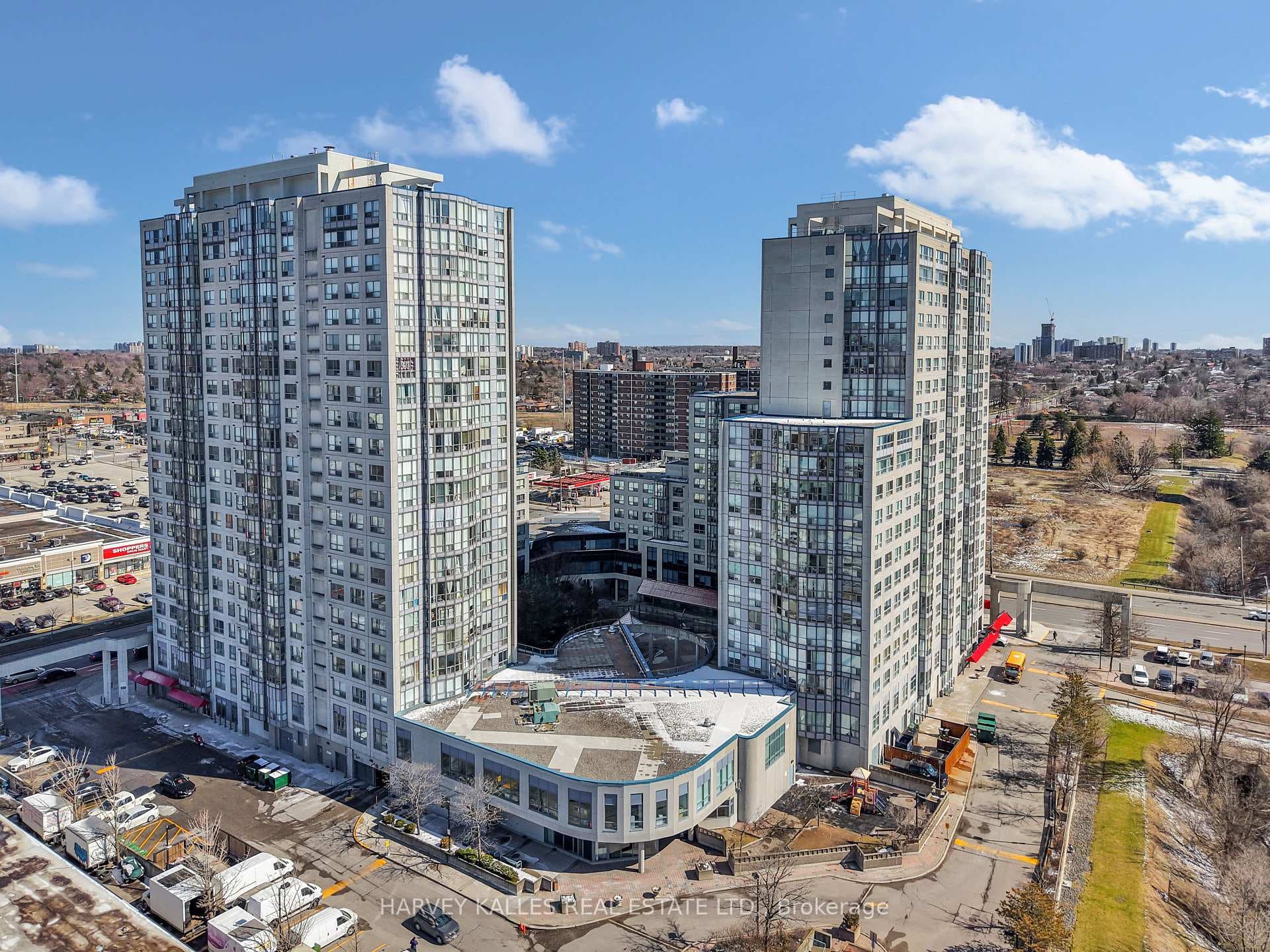 1470 Midland Avenue Unit 609, Dorset Park / Kennedy Park, ON M1P 4Z4 - Photo 1