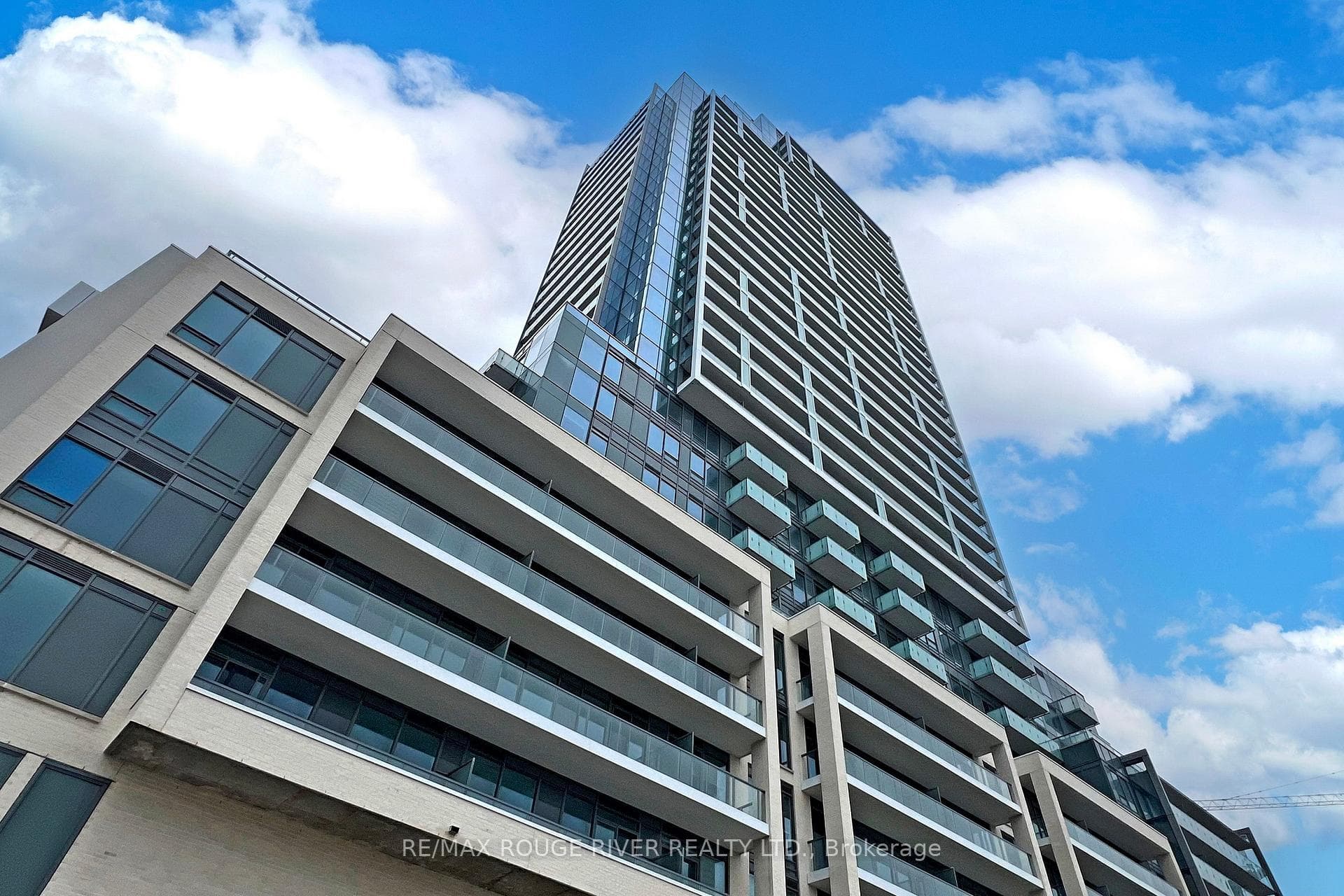 7 Golden Lion Heights Unit 1409, Willowdale / Newtonbrook, ON M2M 0C1 - Photo 1