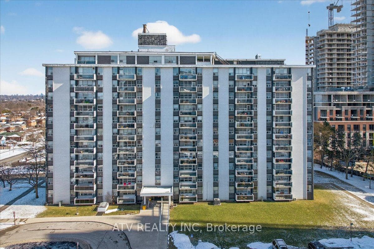 151 La Rose Avenue Unit 804, Etobicoke (Kingsview Village / Humber Heights), ON M9P 1B3 - Photo 1