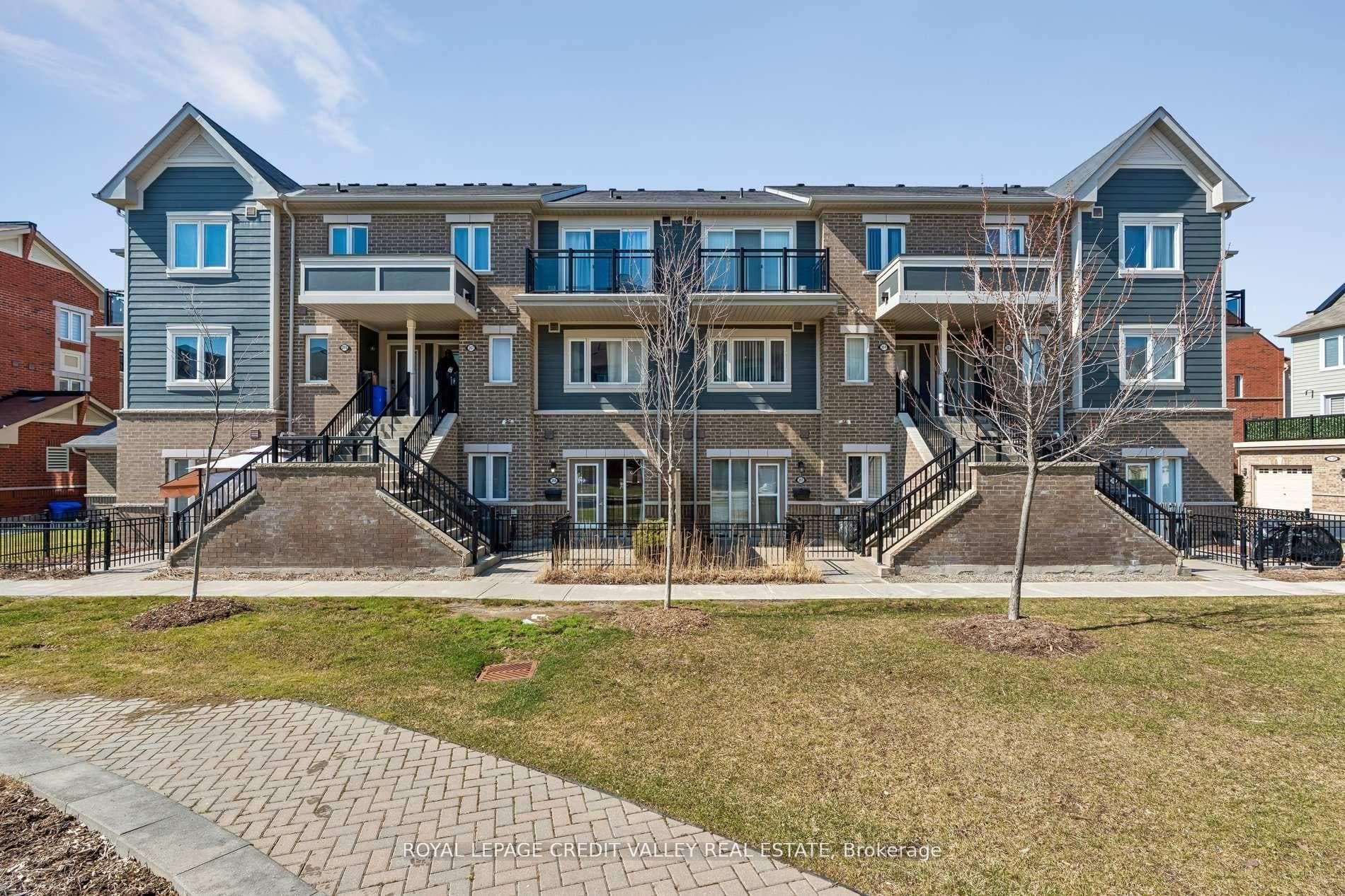 250 Sunny Meadow Boulevard Unit 266, Brampton