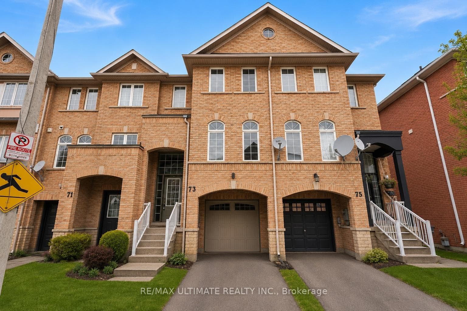 73 Bernard Avenue, Brampton, ON L6Y 5S4 - Photo 1