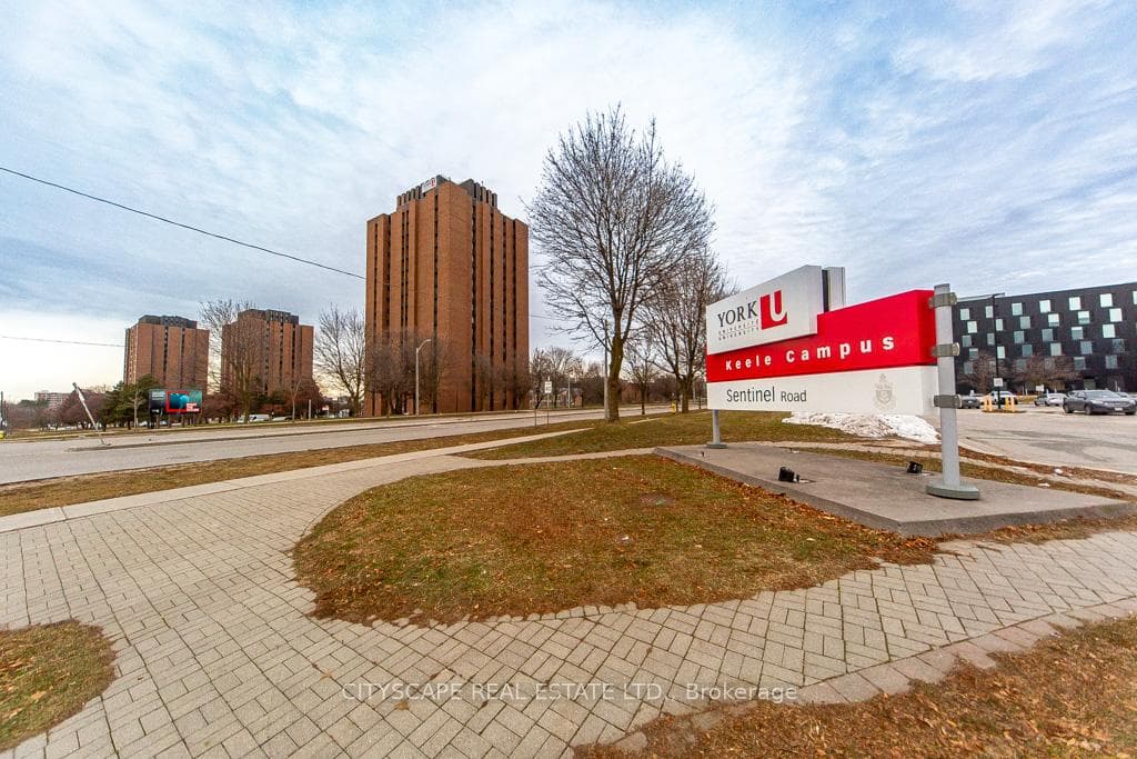 377 Assiniboine Road, Downsview / Black Creek, ON M3J 0A6 - Photo 1