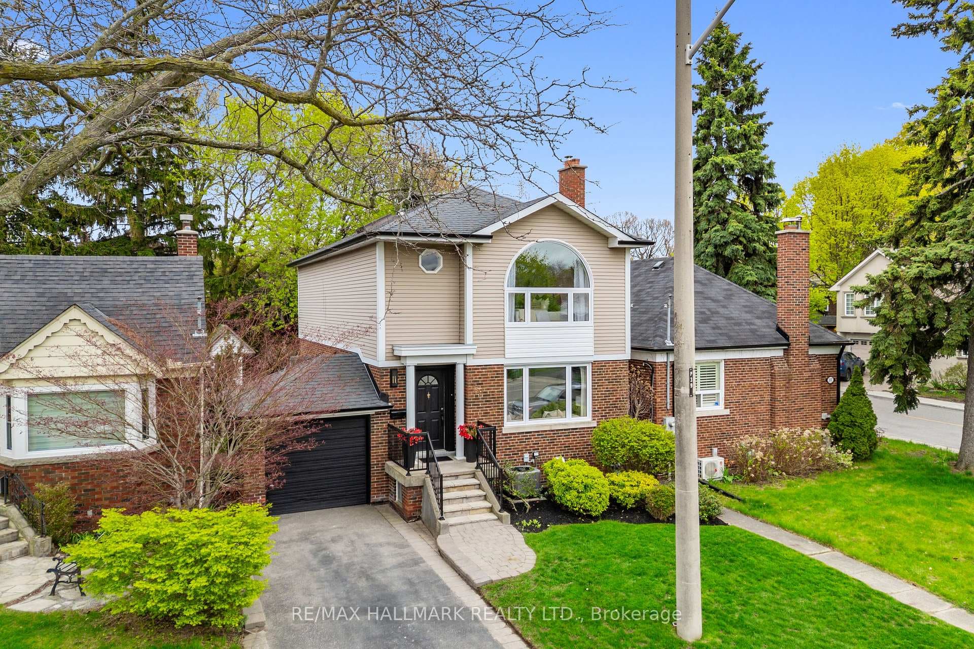 39 Briar Dale Boulevard, Birch Cliff / Cliffside, ON M1N 1Z6 - Photo 1