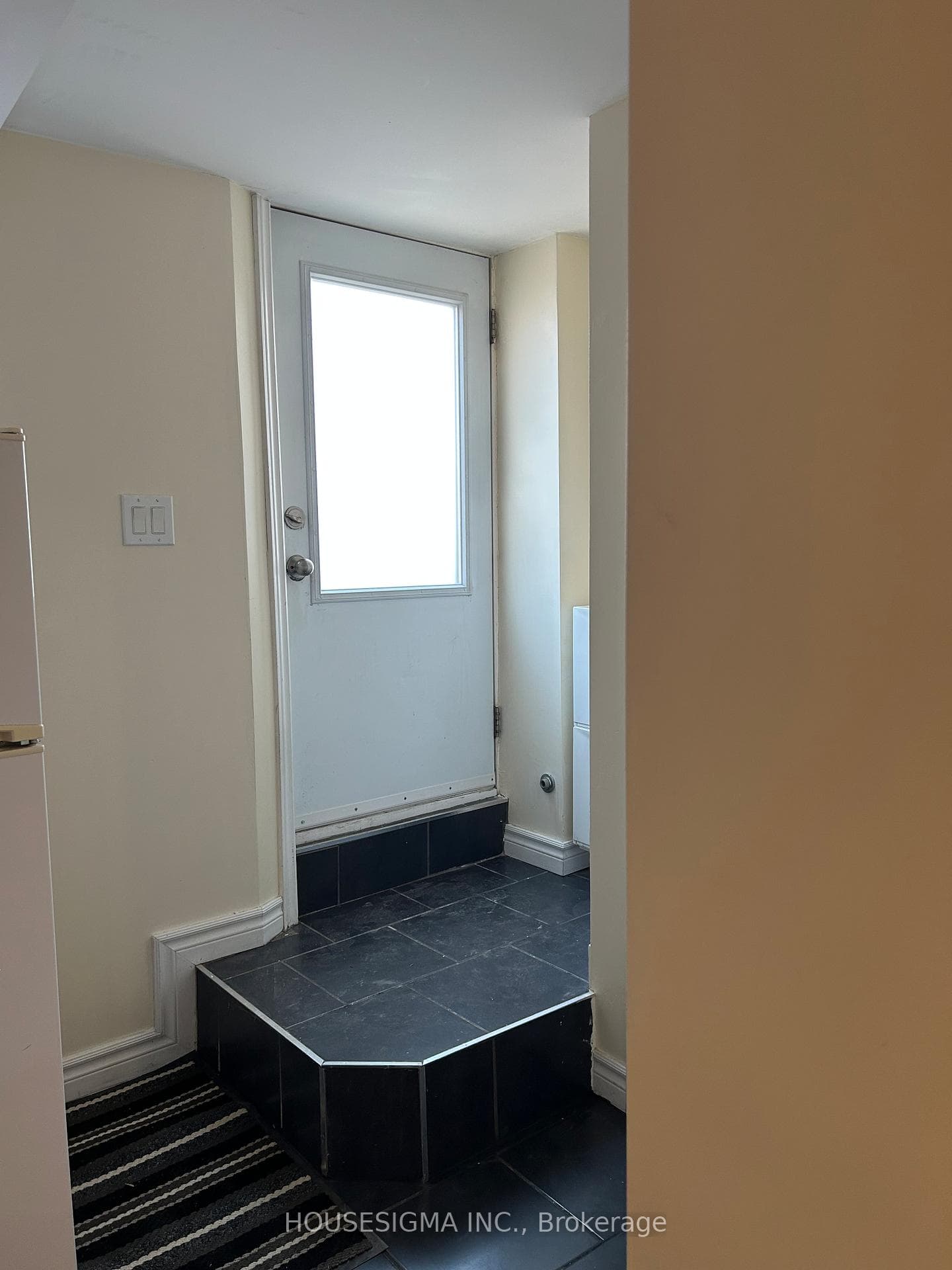 156 Rosemount Avenue, Keelesdale / Eglinton West, ON M6H 2M9 - Photo 1