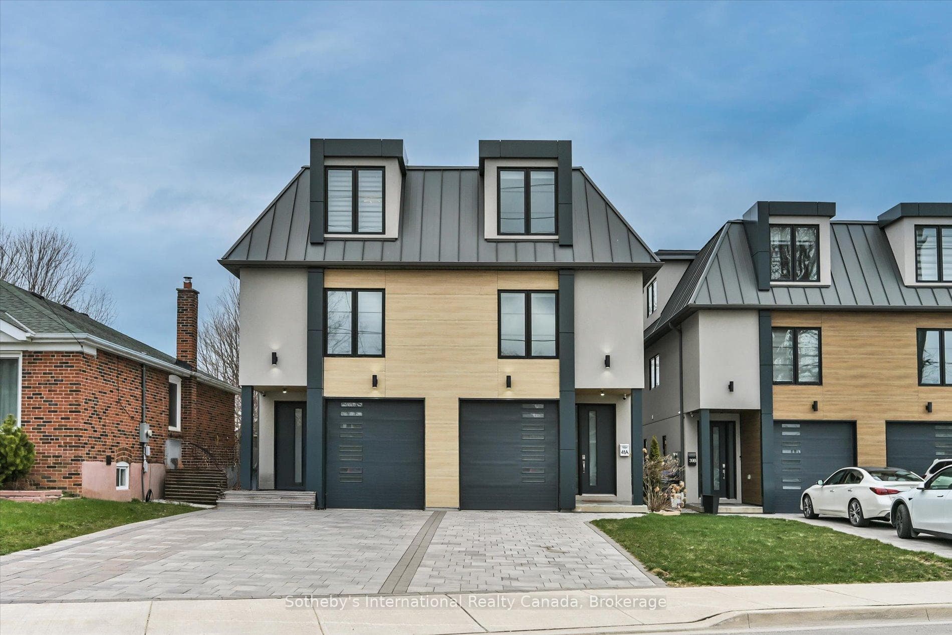 41A Maple Avenue, Mississauga, ON L5H 2R9 - Photo 1